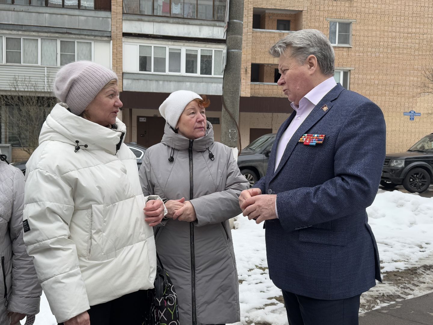 гумпомощь, сво, своих не бросаем, балашиха, фонд защита,