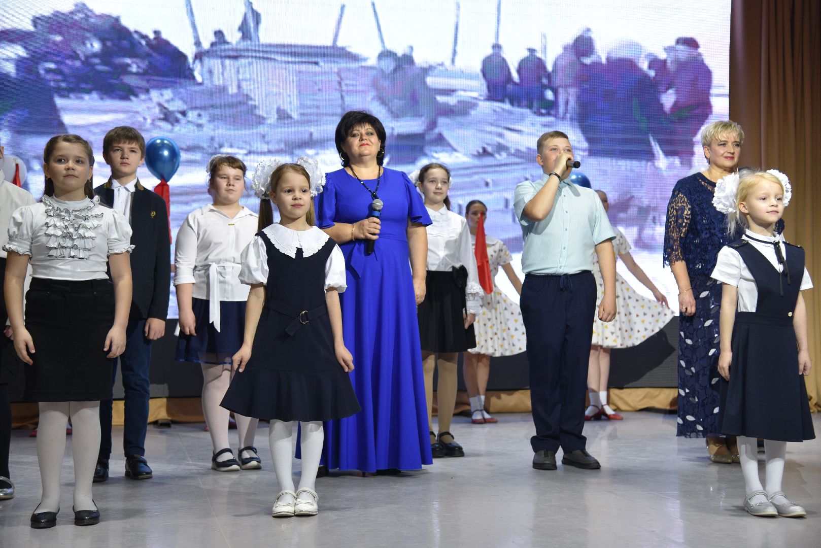 лотошино, глава муниципалитета, день труда подмосковья,