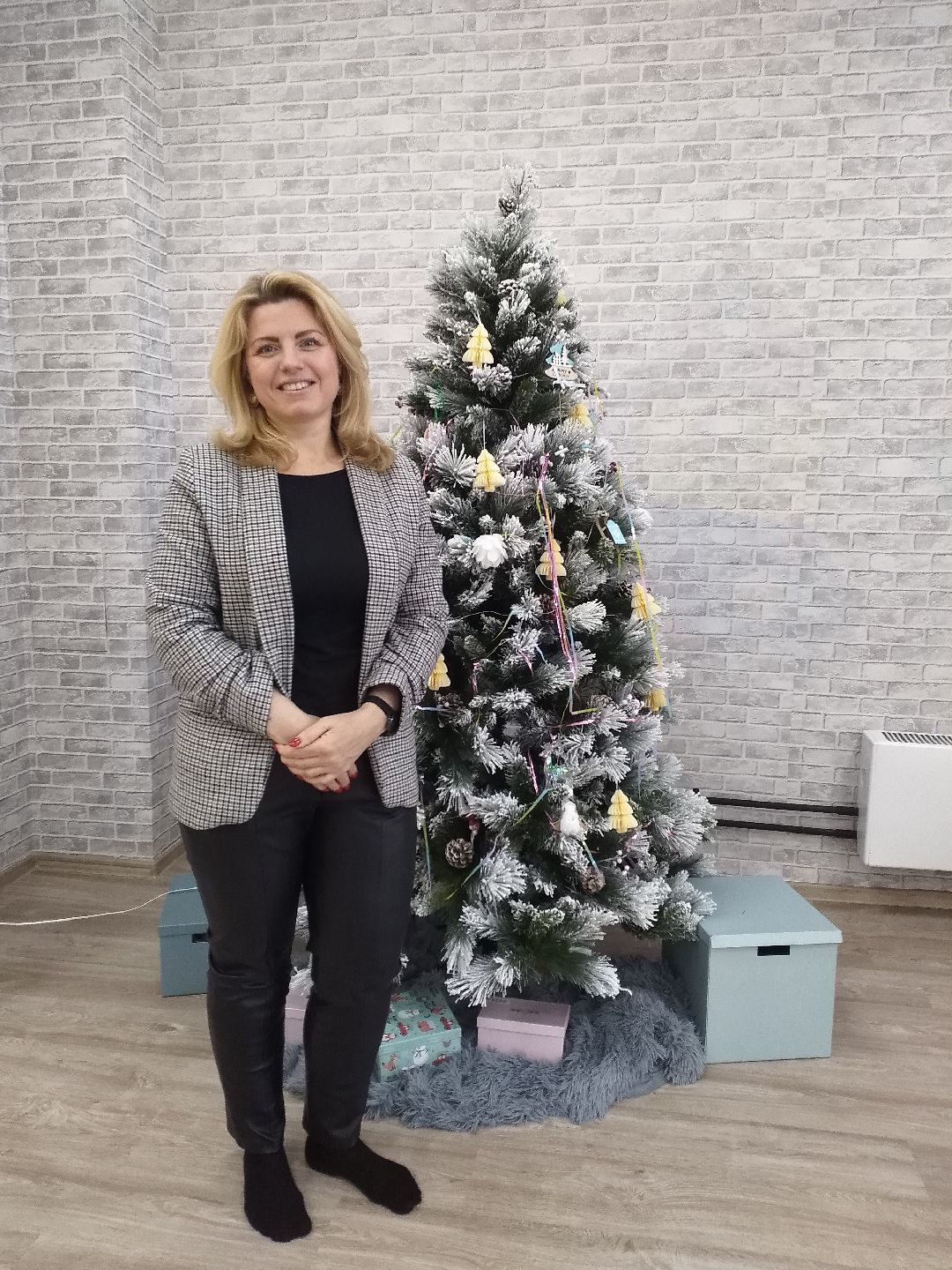 Лосино-Петровский, общество