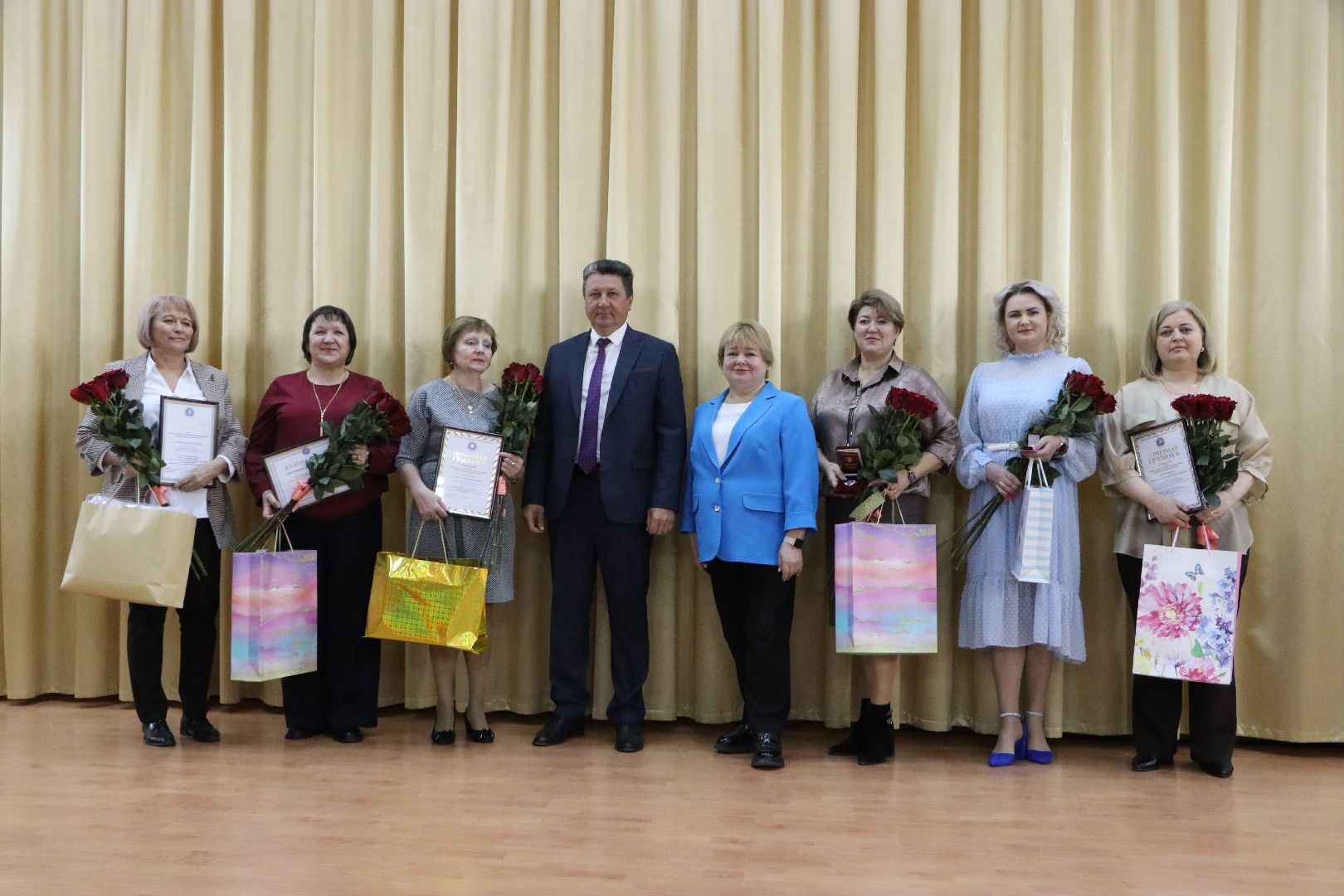 Серебряные пруды, праздник труда, награды, профсоюз,