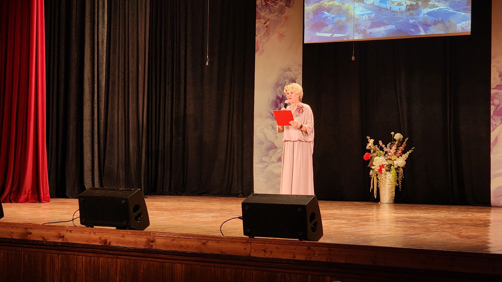 кашира, день труда, экономика, жкх, спорт, гто, награждение,