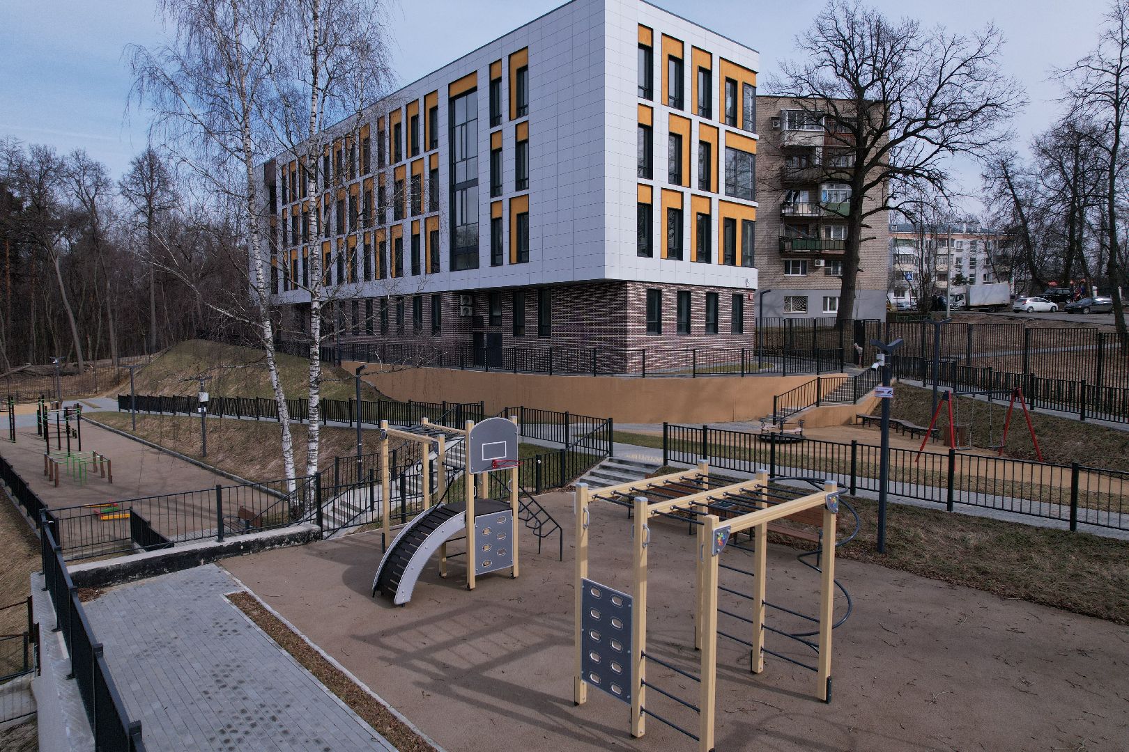 гимназия 4 в лыткарине,видео с коптера,