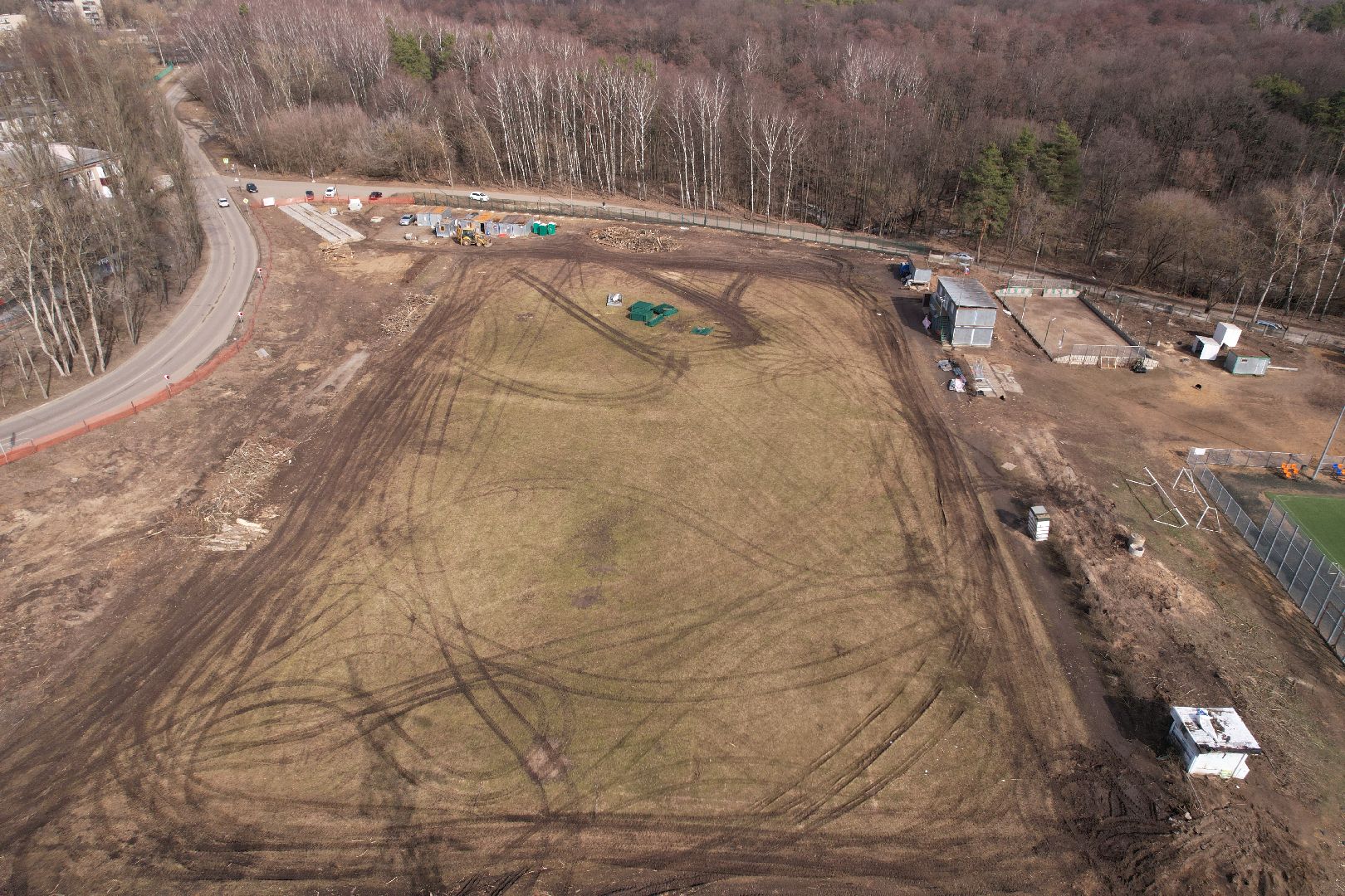стадион полет, ремонт стадиона в лыткарине,видео с коптера,
