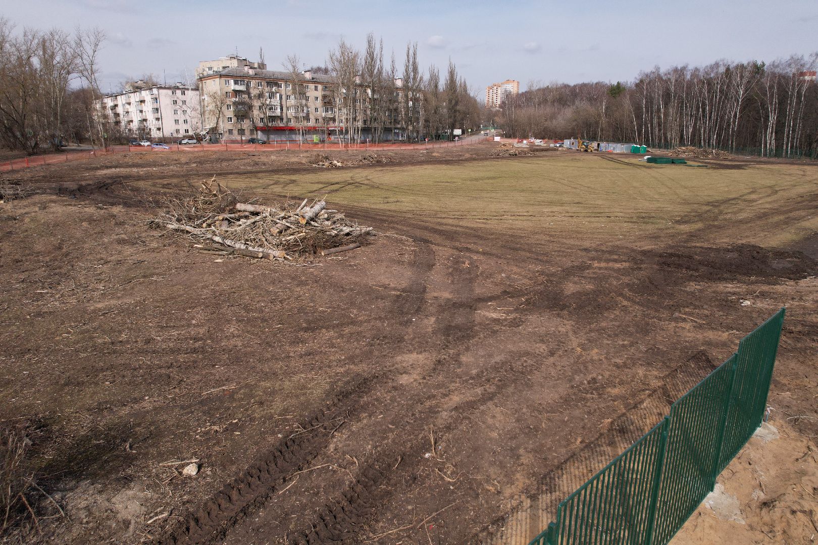стадион полет, ремонт стадиона в лыткарине,видео с коптера,
