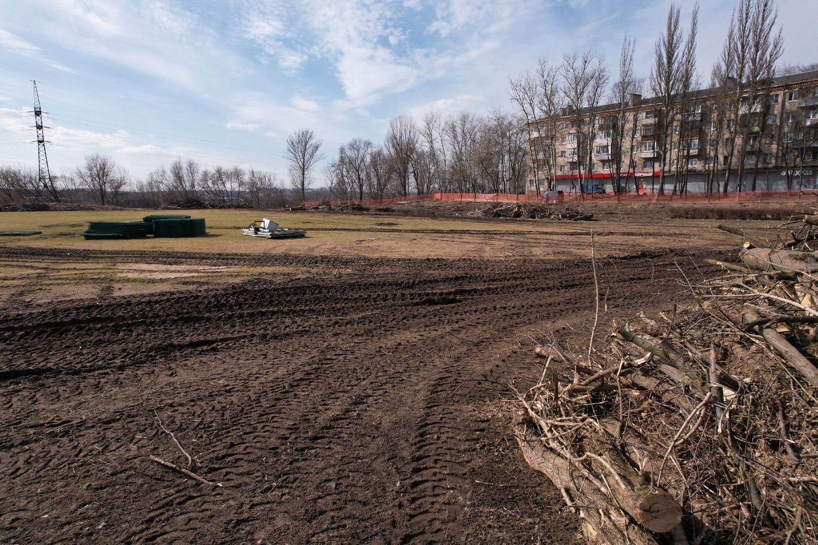 стадион полет, ремонт стадиона в лыткарине,видео с коптера,