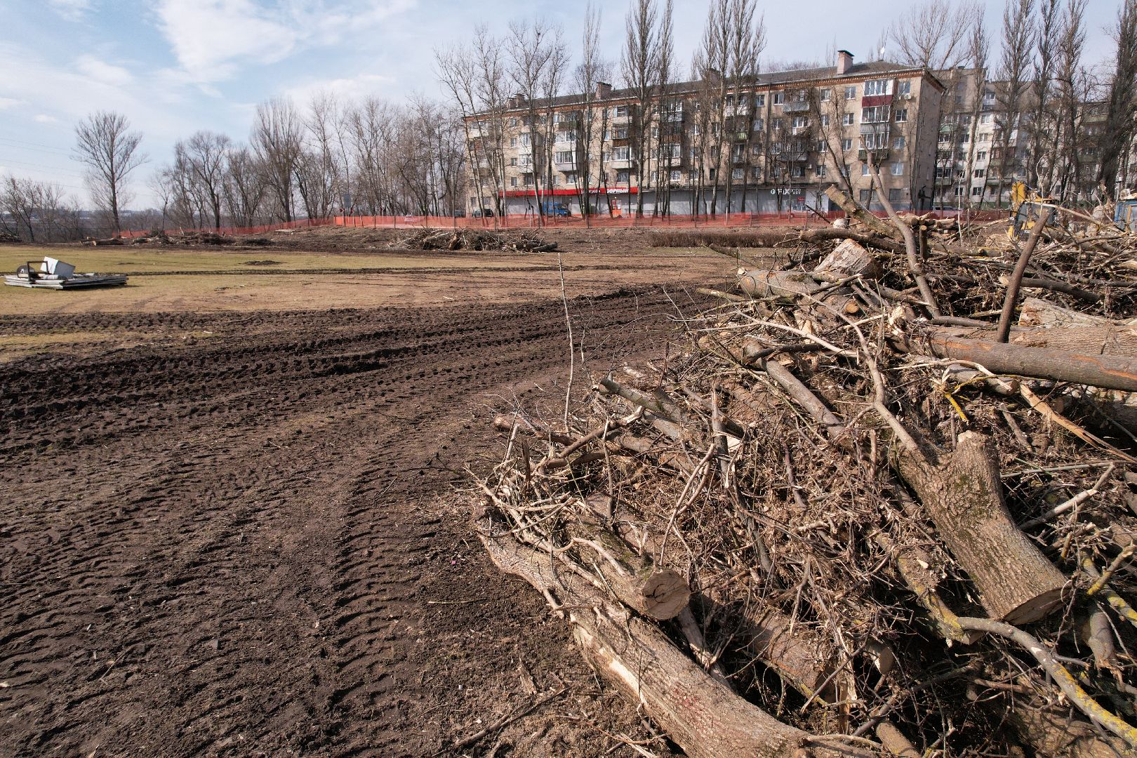 стадион полет, ремонт стадиона в лыткарине,видео с коптера,