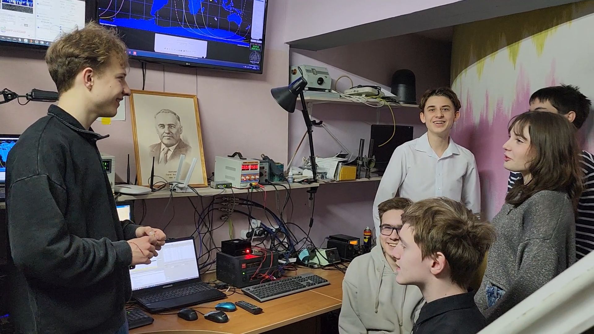 Подольск, Умка, Школьный спутник, День космонавтики,