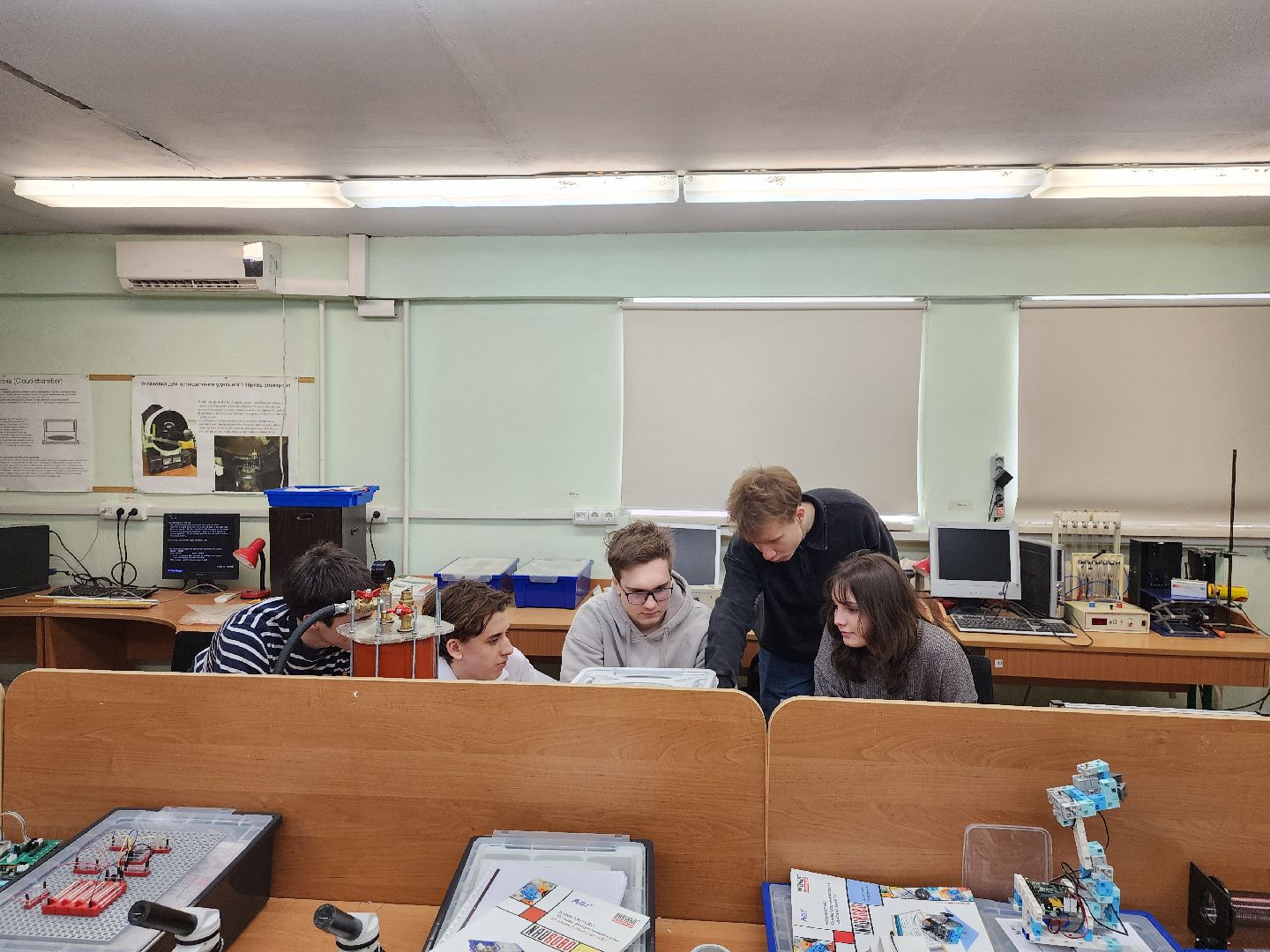 Подольск, Умка, Школьный спутник, День космонавтики,