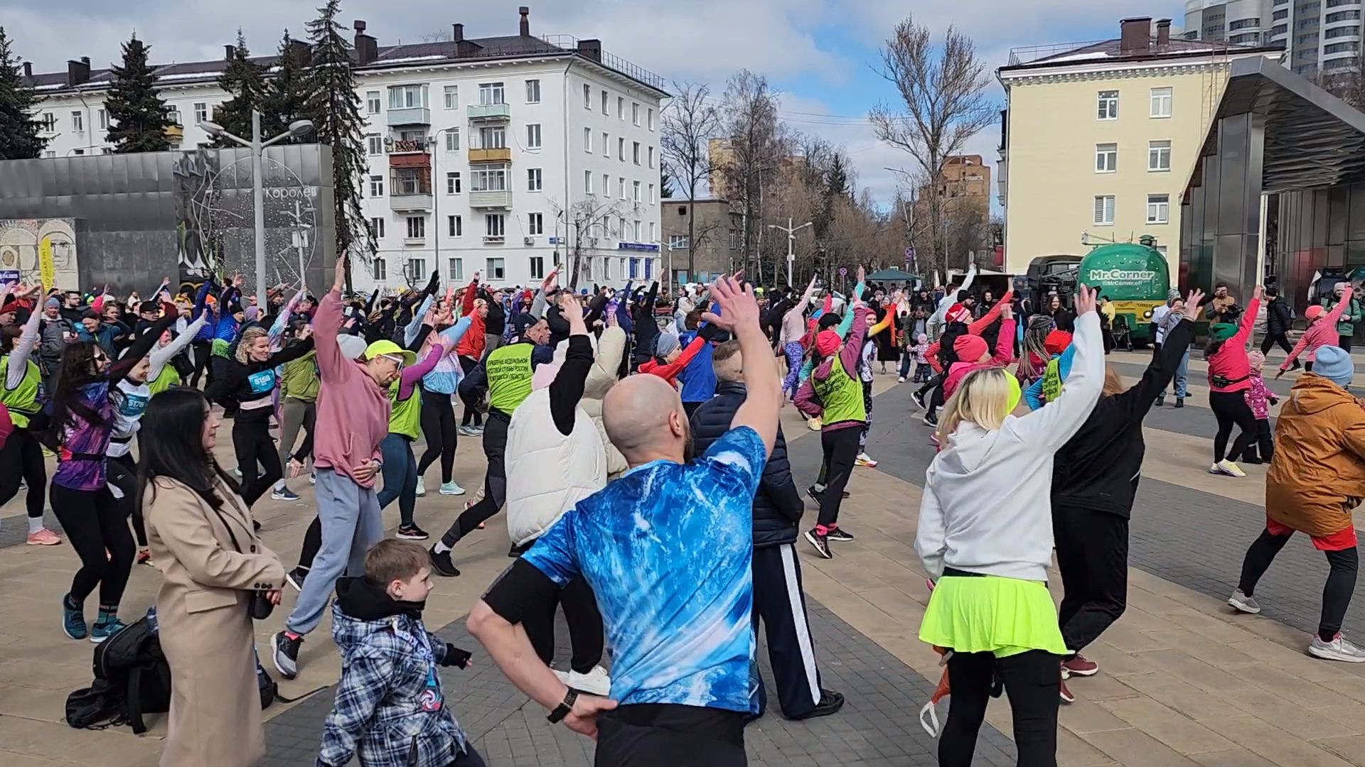 королёв, забег любовь и космос, спорт в подмосковье, полумарафон,