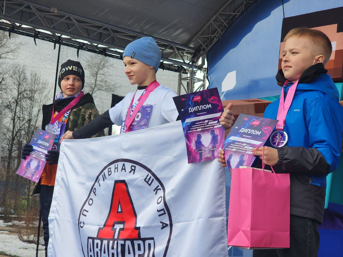 королёв, забег любовь и космос, спорт в подмосковье, полумарафон,