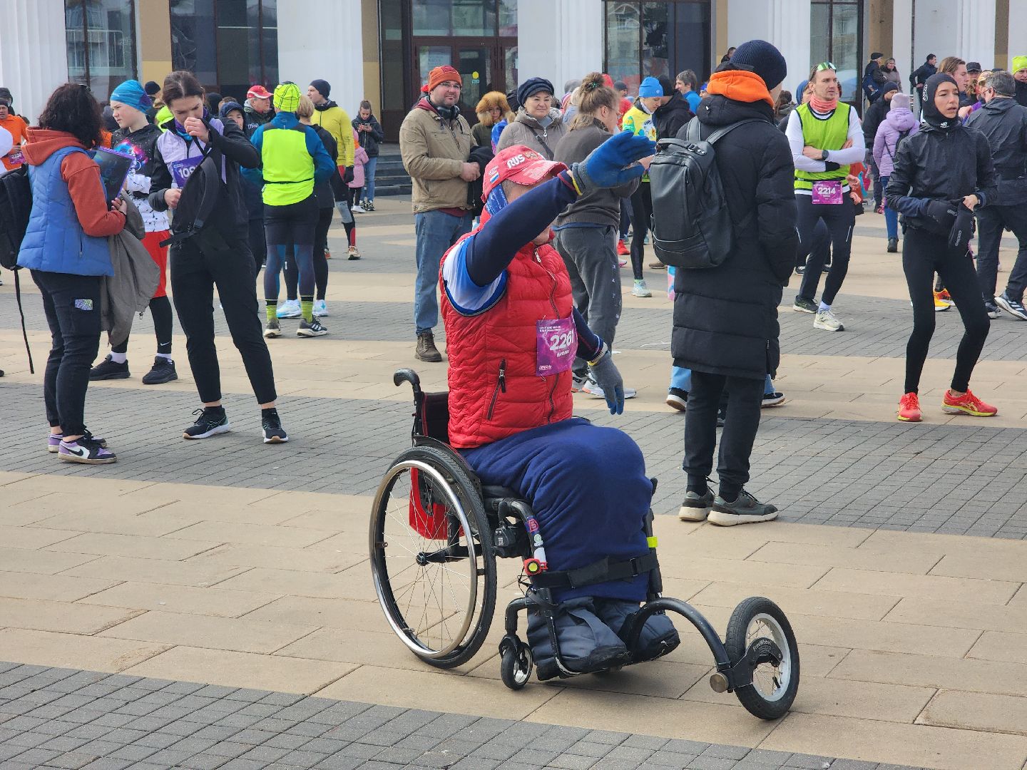 королёв, полумарафон любовь и космос, чемпион мира по керлингу, спорт на колясках,