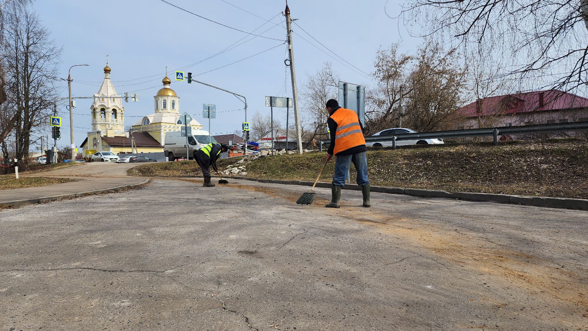 жкх, благоуйстройство, домодедово, подмосковье, субботник, весенняя уборка,