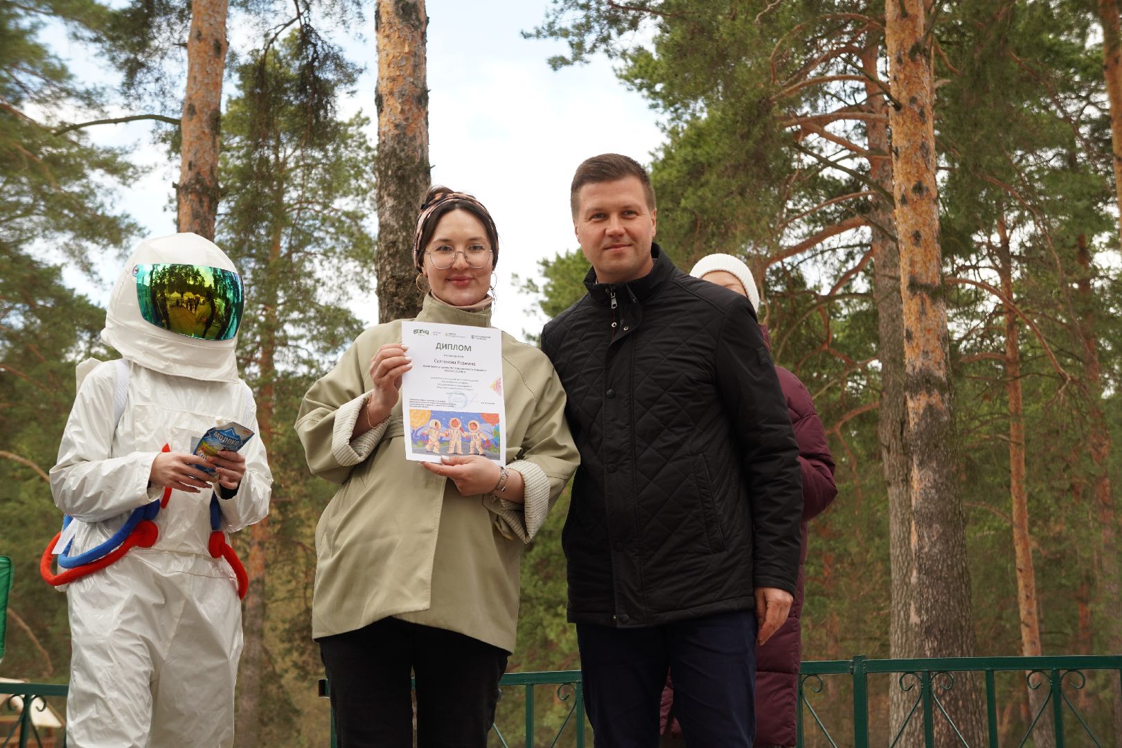 котельники, кузьминский лесопарк, день космонавтики,