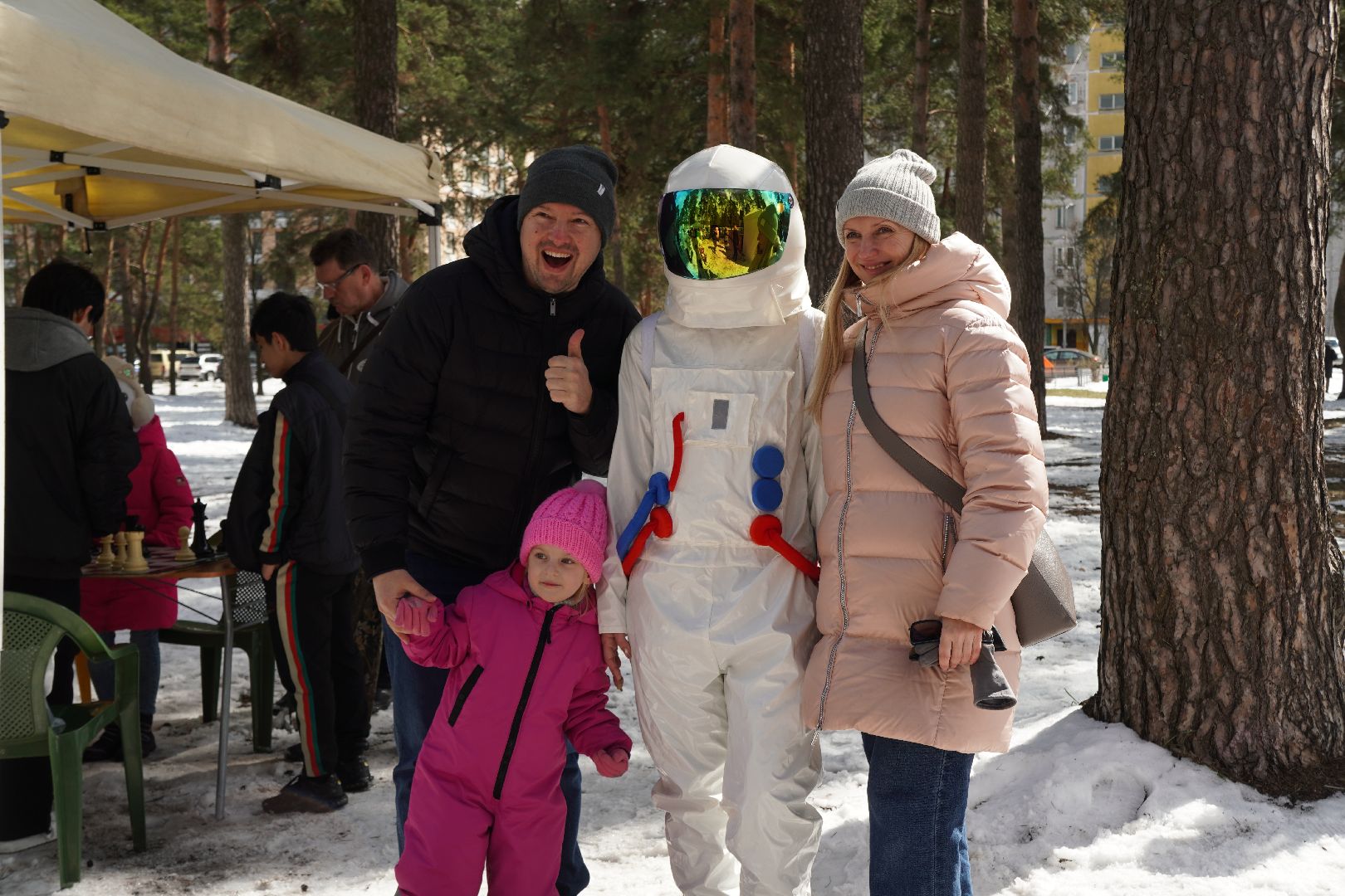 котельники, кузьминский лесопарк, день космонавтики,