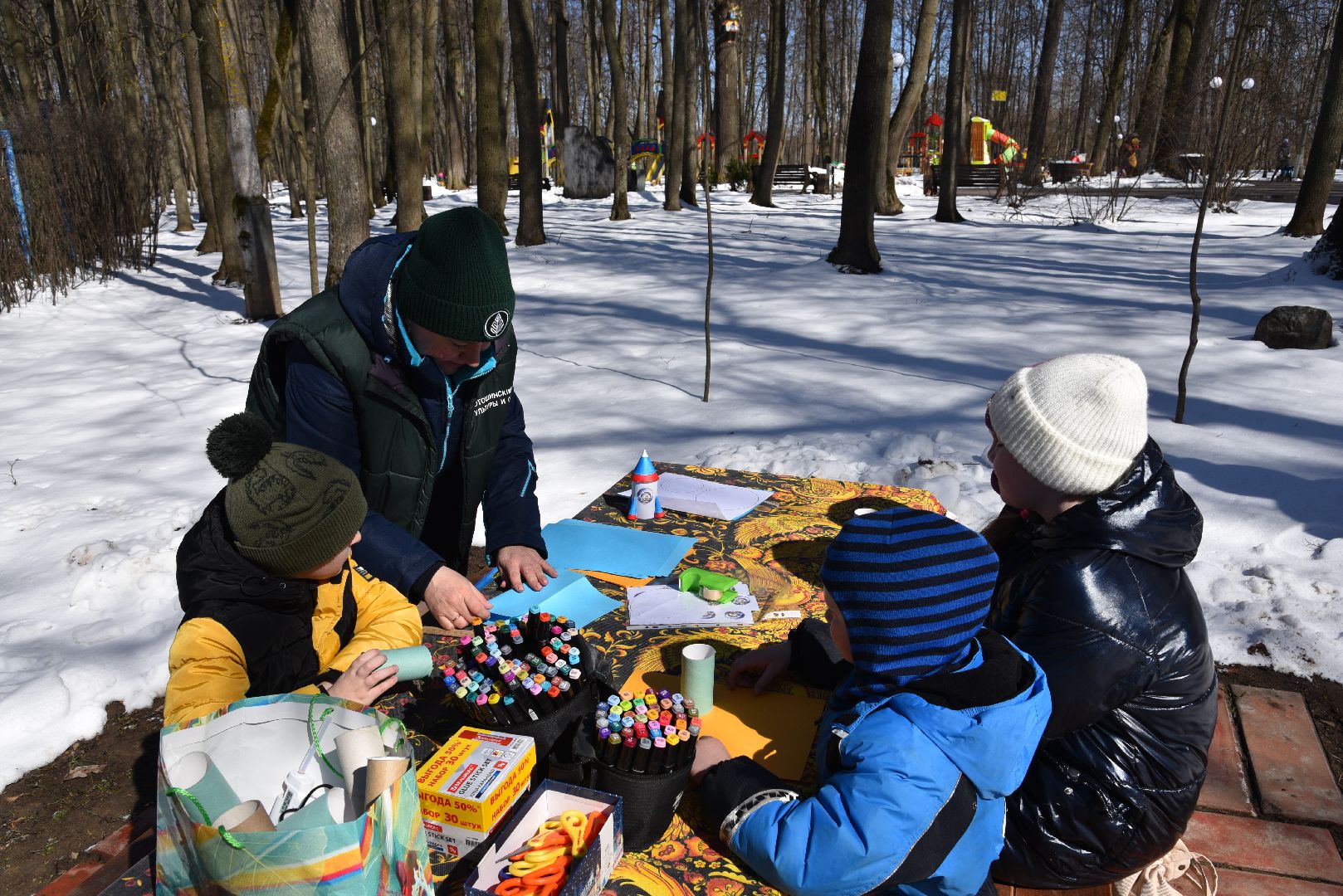 лотошино, лотошинский парк, день космонавтики, дети, мастер-класс,