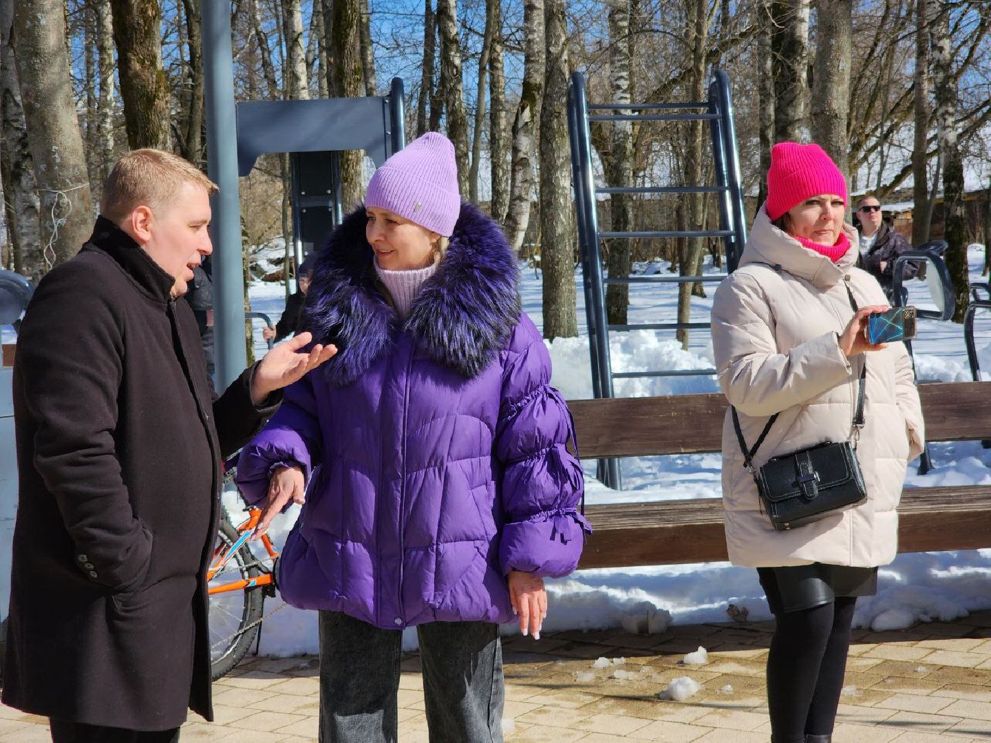 солнечногорск, праздник, день космонавтики, жители, городской парк,