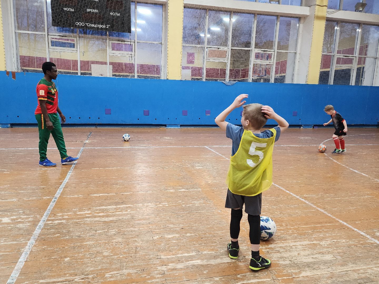 фрязино, детский футбол, спортивная секция, дети, тренер по футболу,