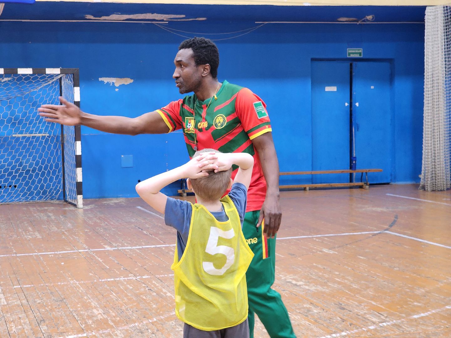 фрязино, детский футбол, спортивная секция, дети, тренер по футболу,