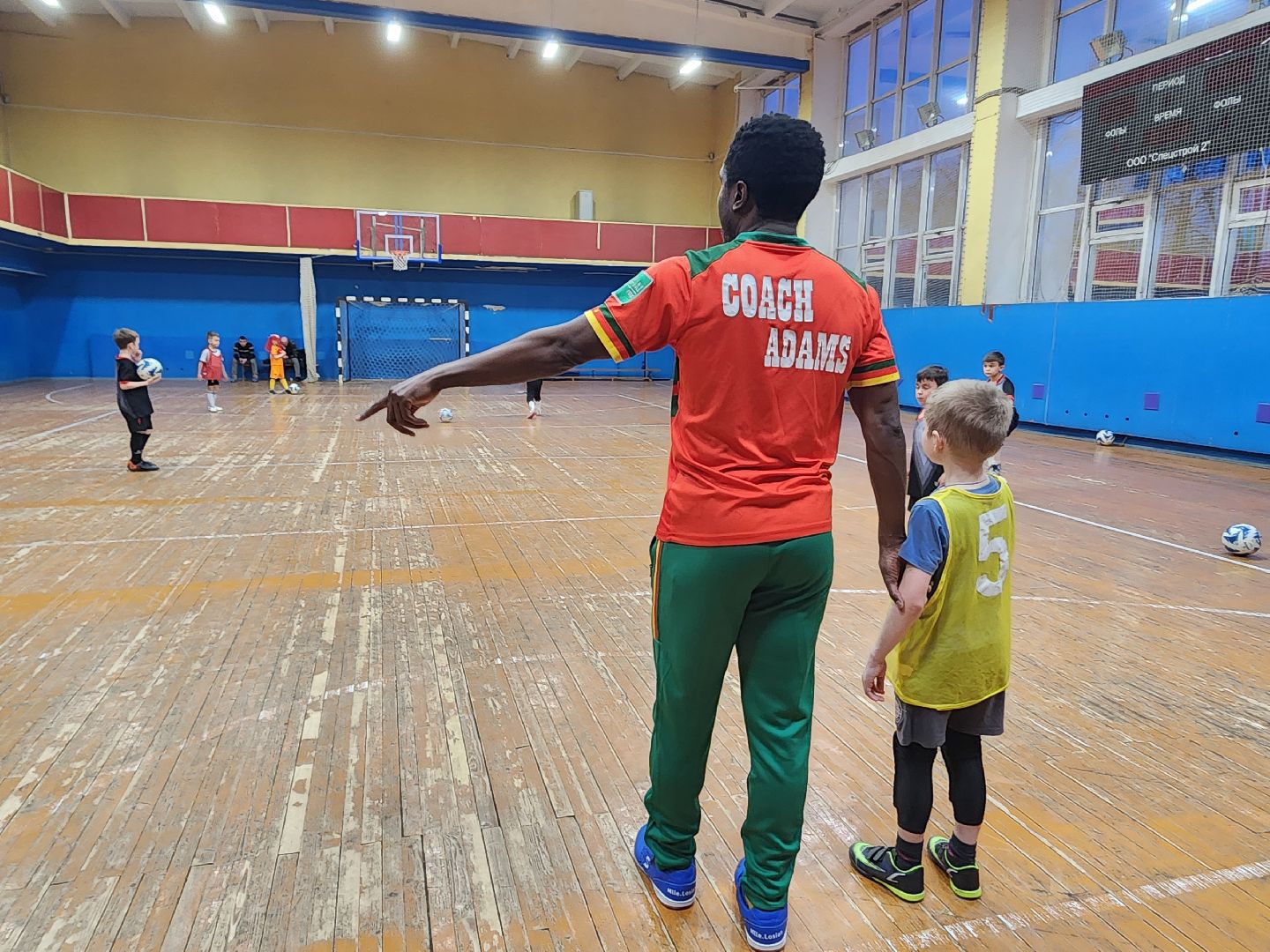 фрязино, детский футбол, спортивная секция, дети, тренер по футболу,