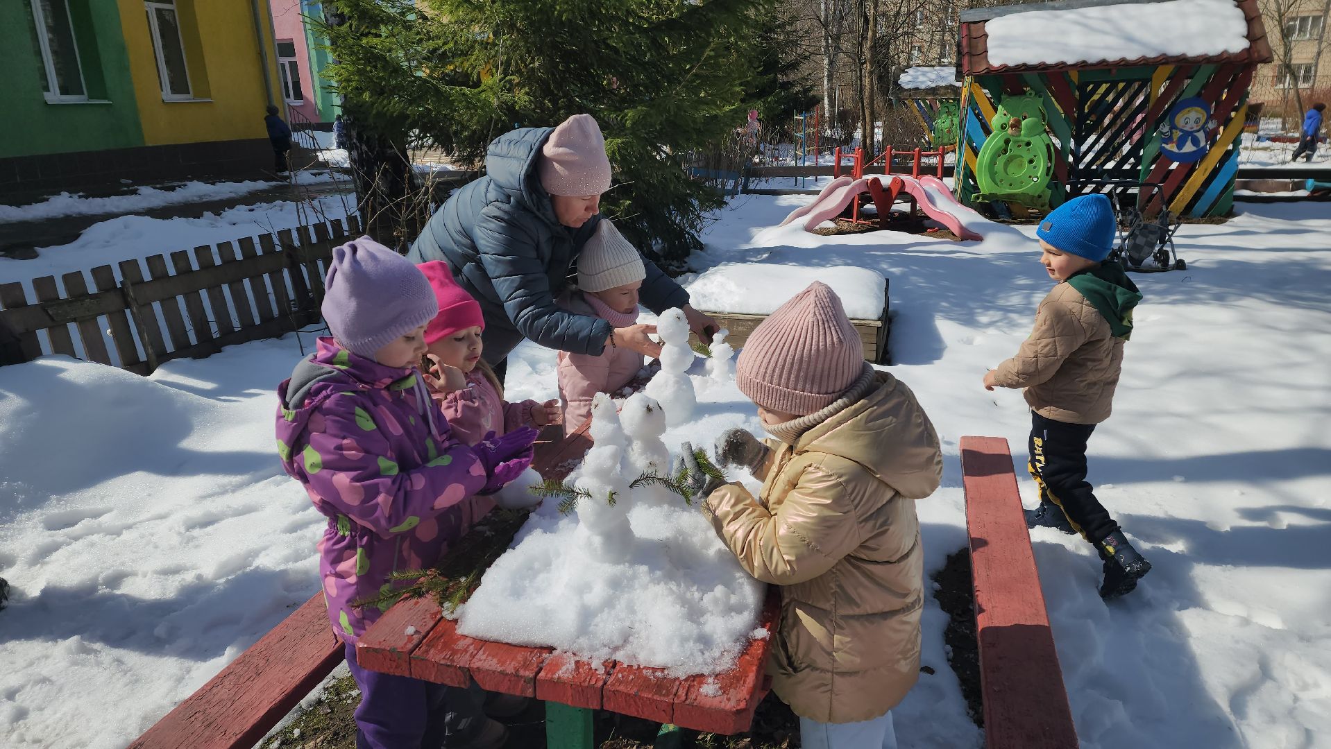 красноармейск, городской округ пушкинский, апрельский снег, снеговички, дошкольное образование,