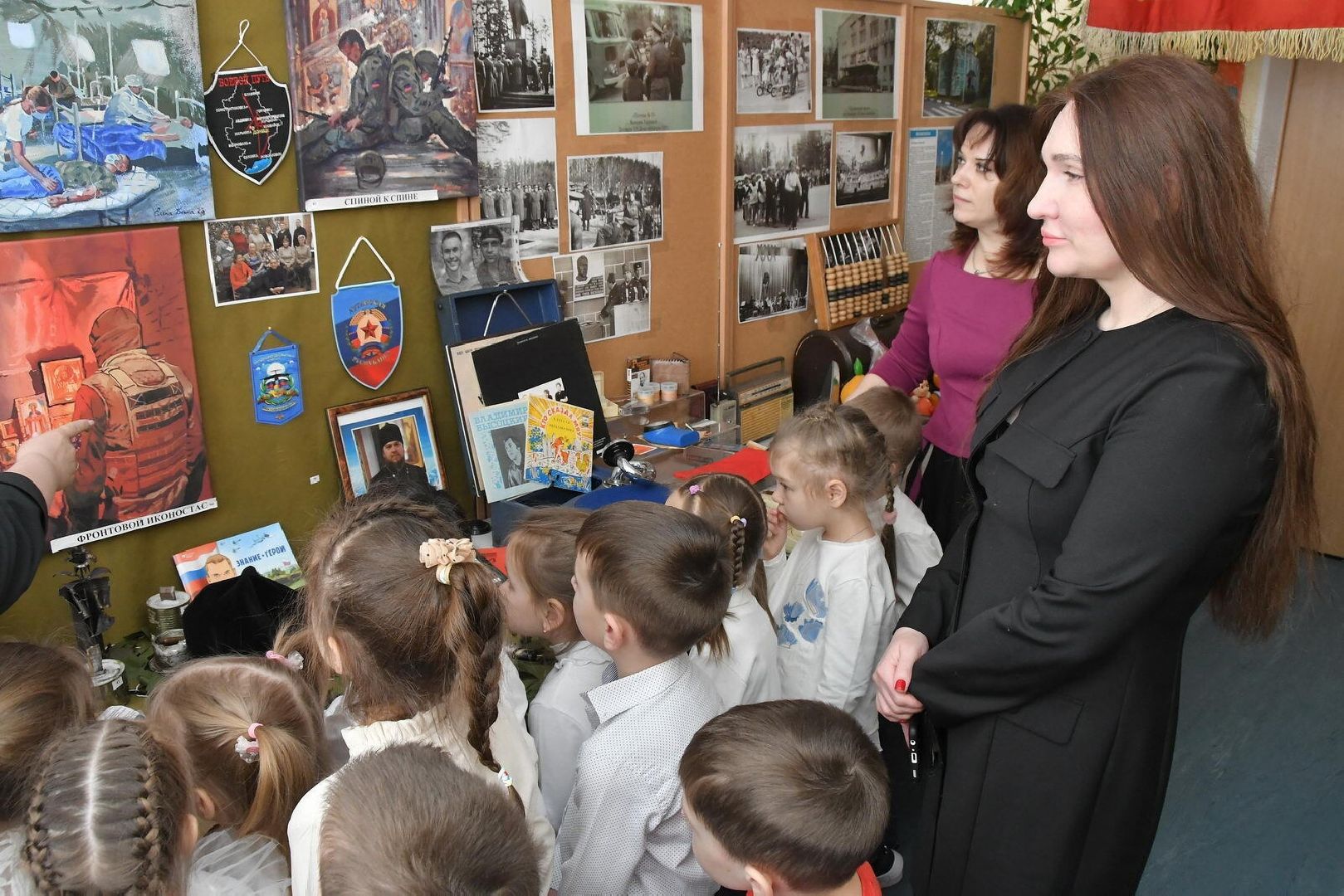 школьный музей , власиха школа перспектива, экскурсия в музей, дошколята в музее, музей во власихе,