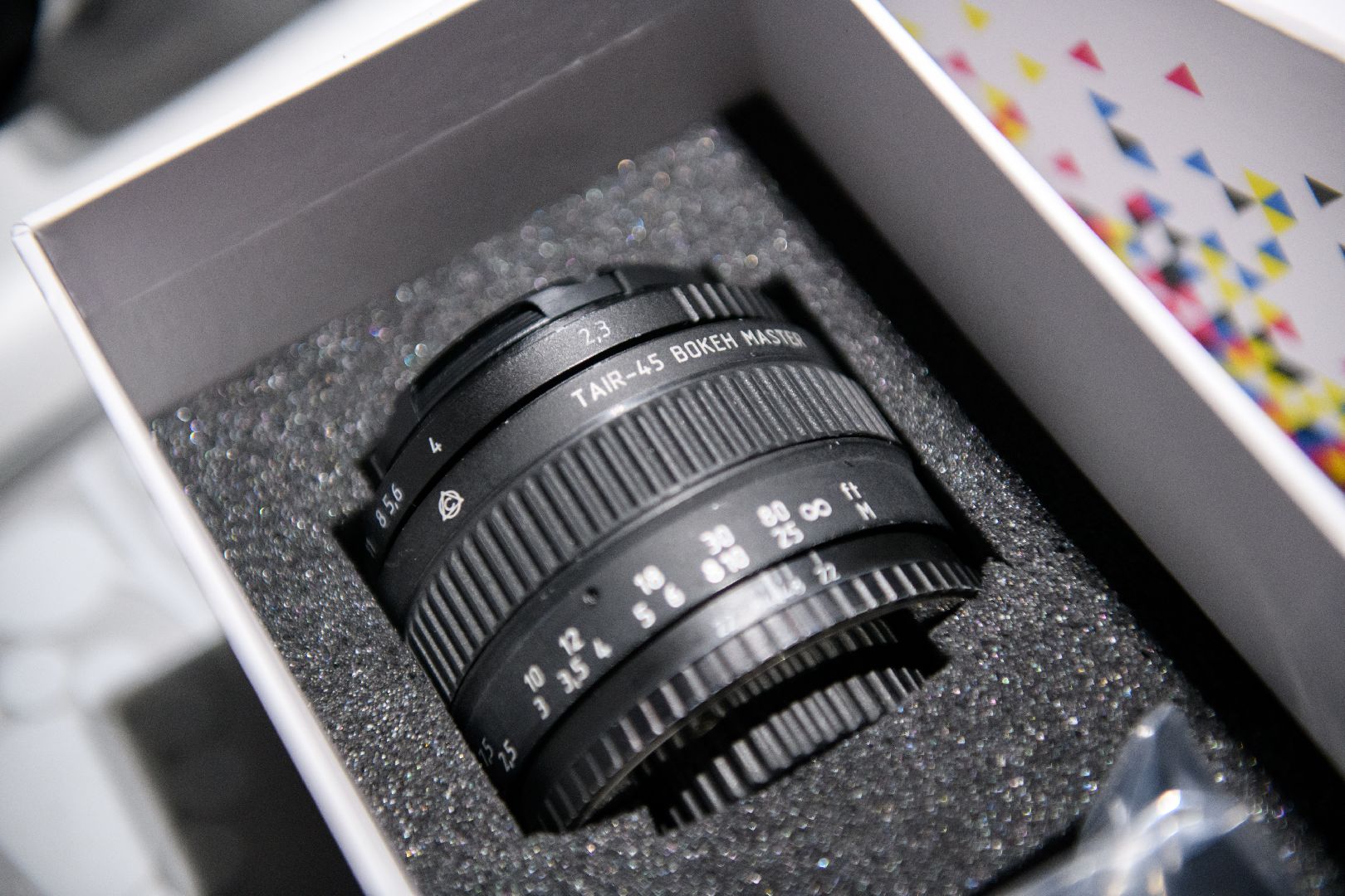 лыткарино, экономика, лзос, линзовые объективы ,