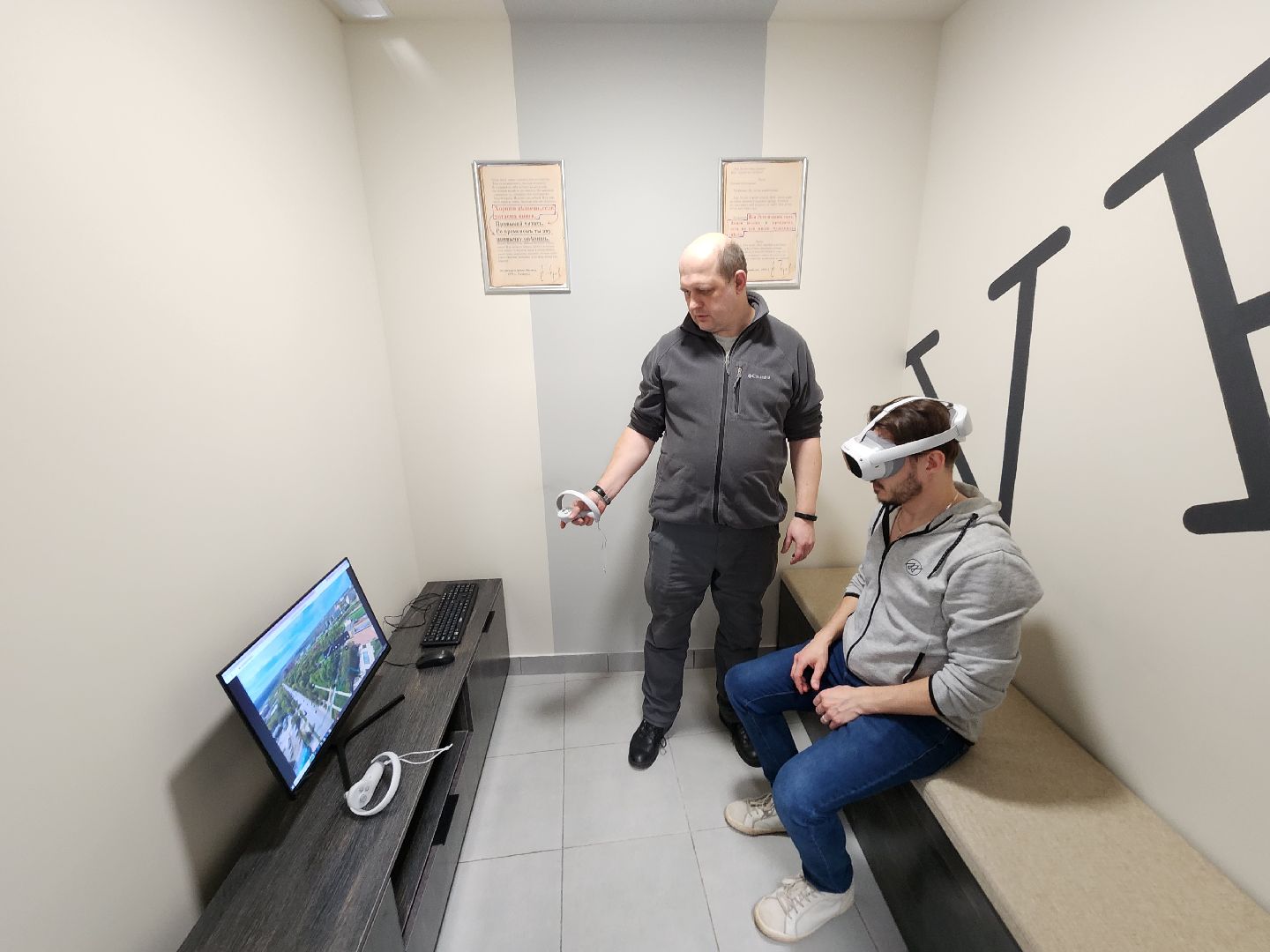 Чехов, улица лопасненская, центральная библиотека, модельная библиотека, vr-очки, vr-кабинки, виртуальная реальность, МедиаМол, нацпроект Культура, госпрограмма московской области, культура и туризм Подмосковья,