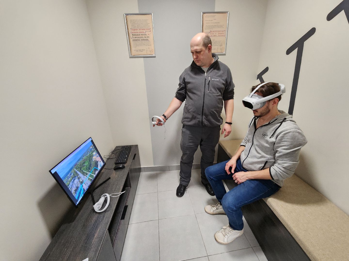 Чехов, улица лопасненская, центральная библиотека, модельная библиотека, vr-очки, vr-кабинки, виртуальная реальность, МедиаМол, нацпроект Культура, госпрограмма московской области, культура и туризм Подмосковья,