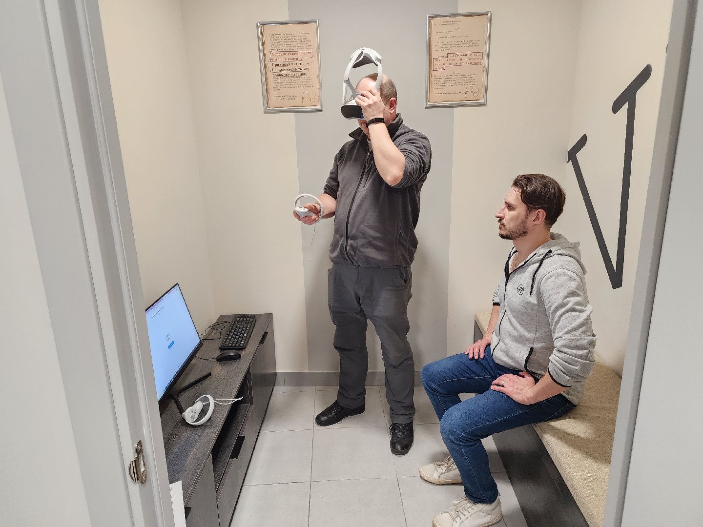 Чехов, улица лопасненская, центральная библиотека, модельная библиотека, vr-очки, vr-кабинки, виртуальная реальность, МедиаМол, нацпроект Культура, госпрограмма московской области, культура и туризм Подмосковья,