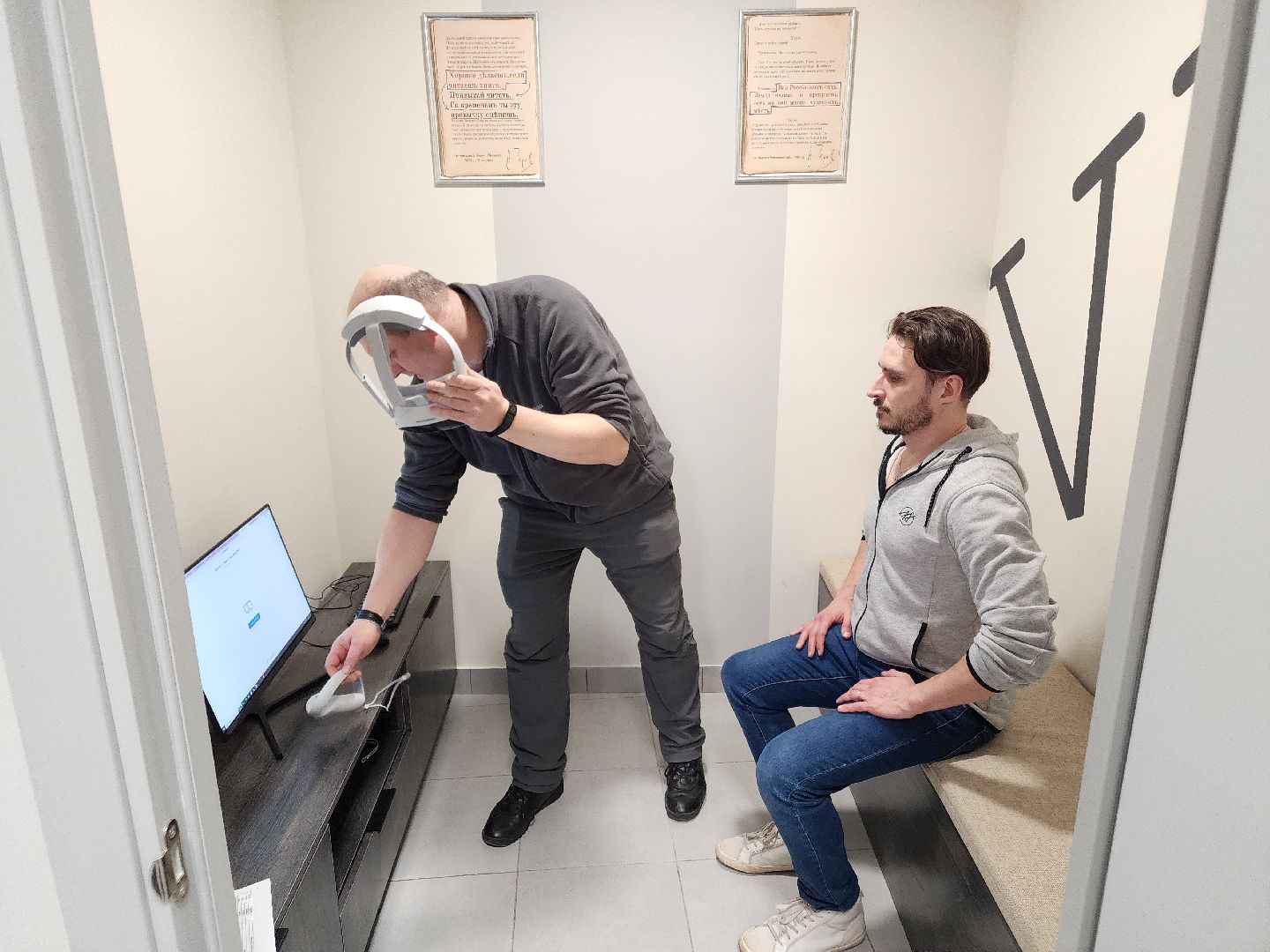 Чехов, улица лопасненская, центральная библиотека, модельная библиотека, vr-очки, vr-кабинки, виртуальная реальность, МедиаМол, нацпроект Культура, госпрограмма московской области, культура и туризм Подмосковья,