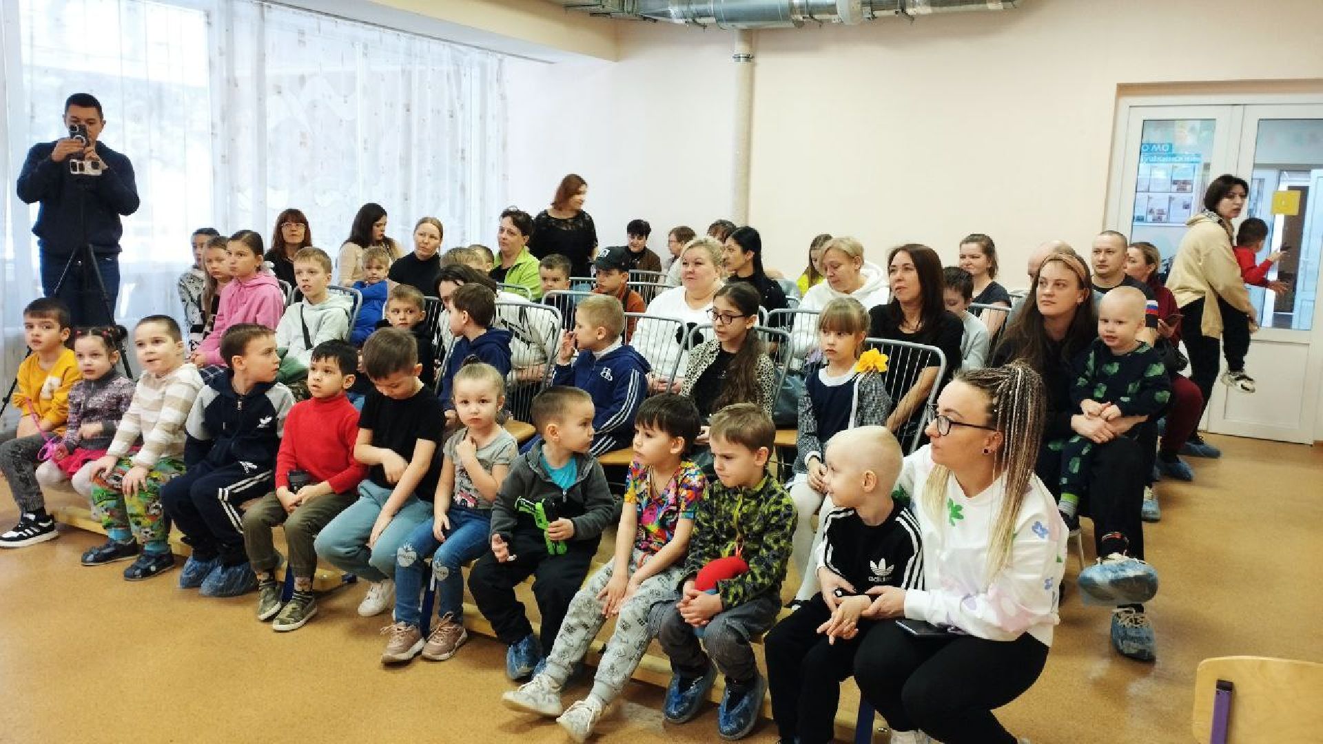 ивантеевка, центр социального обслуживания, дети с овз, кукольный спекаткль,социализация детей,цирковое искусство,