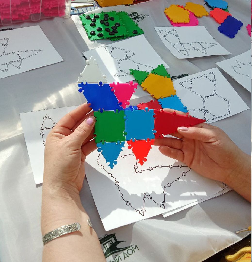 пушкино, волонтер, пушкино парк, бездомные животные, кошки, собаки,  пристройство,