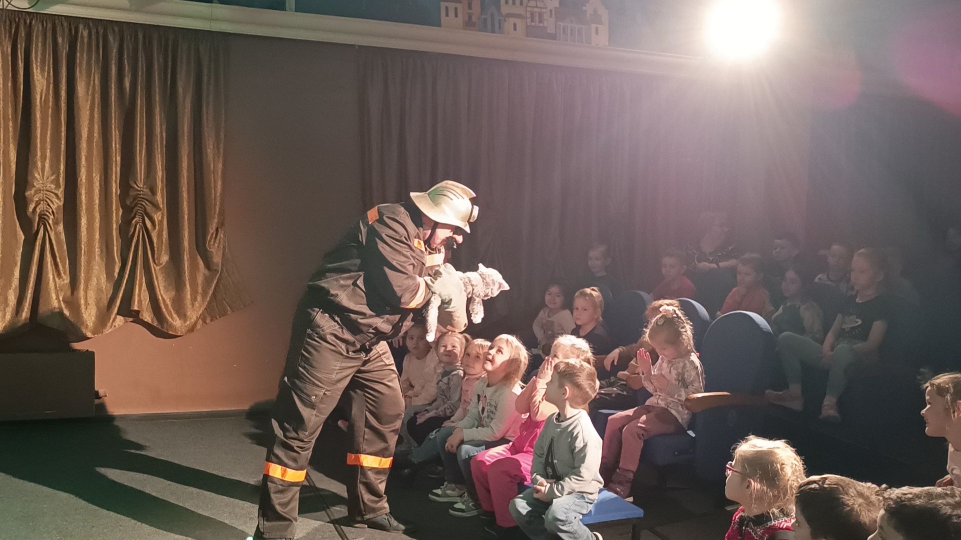 пожарная безопасность, спектакль, лобня,