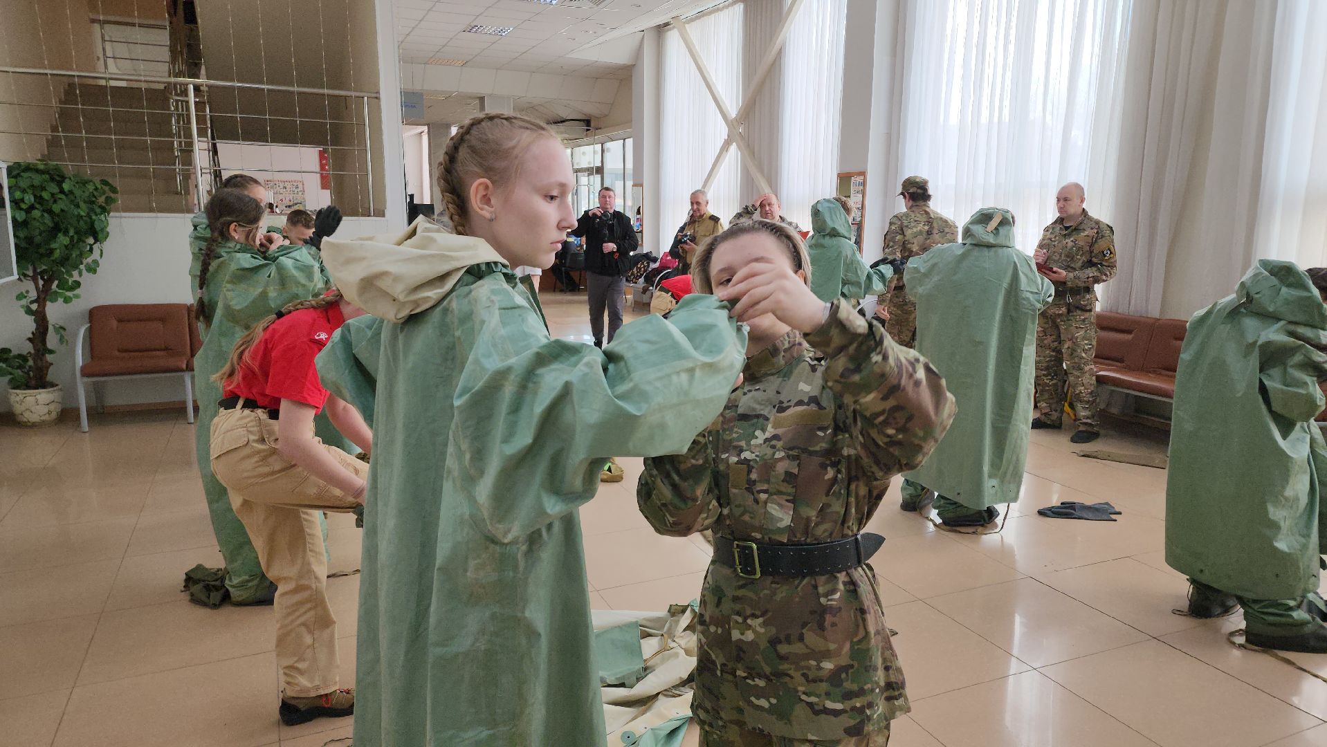 кашира, зарница 2 0, военно-патриотическая игра, школа, школьники, движение первых, юнармия, соревнования,