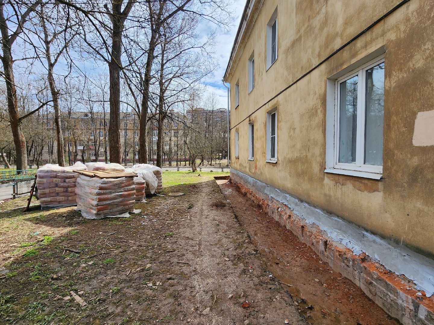 Чехов, улица Ильича 33, капремонт фундамента, капитальный ремонт цоколя, отмостка, реконструкция, укрепление и усиление фундамента, теплоизоляция, гидроизоляция, фонд капремонта московской области,