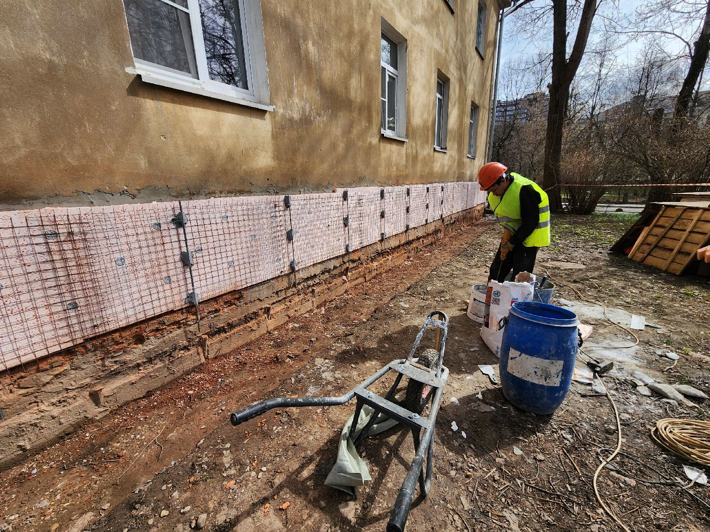 Чехов, улица Ильича 33, капремонт фундамента, капитальный ремонт цоколя, отмостка, реконструкция, укрепление и усиление фундамента, теплоизоляция, гидроизоляция, фонд капремонта московской области,