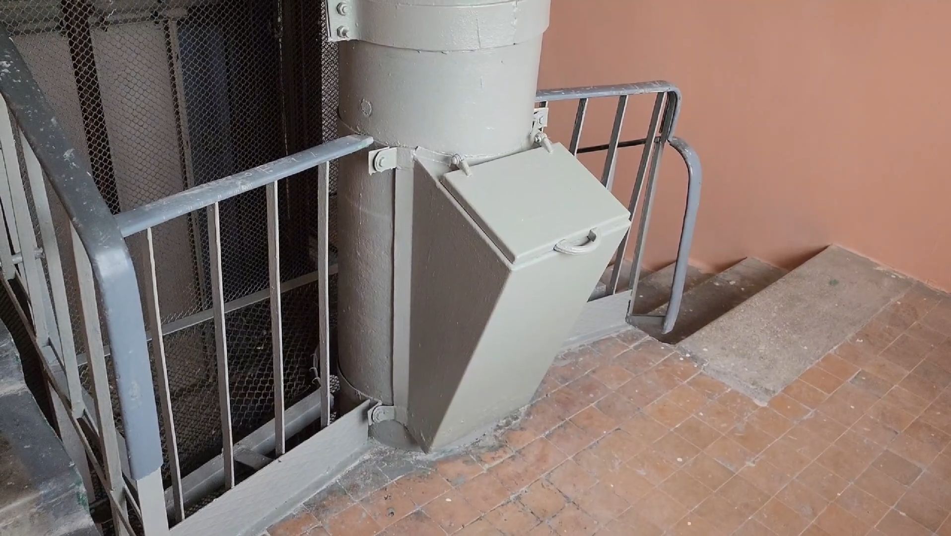 ремонт подъезда, покраска стен, текущий ремонт мкд, щелково-3,