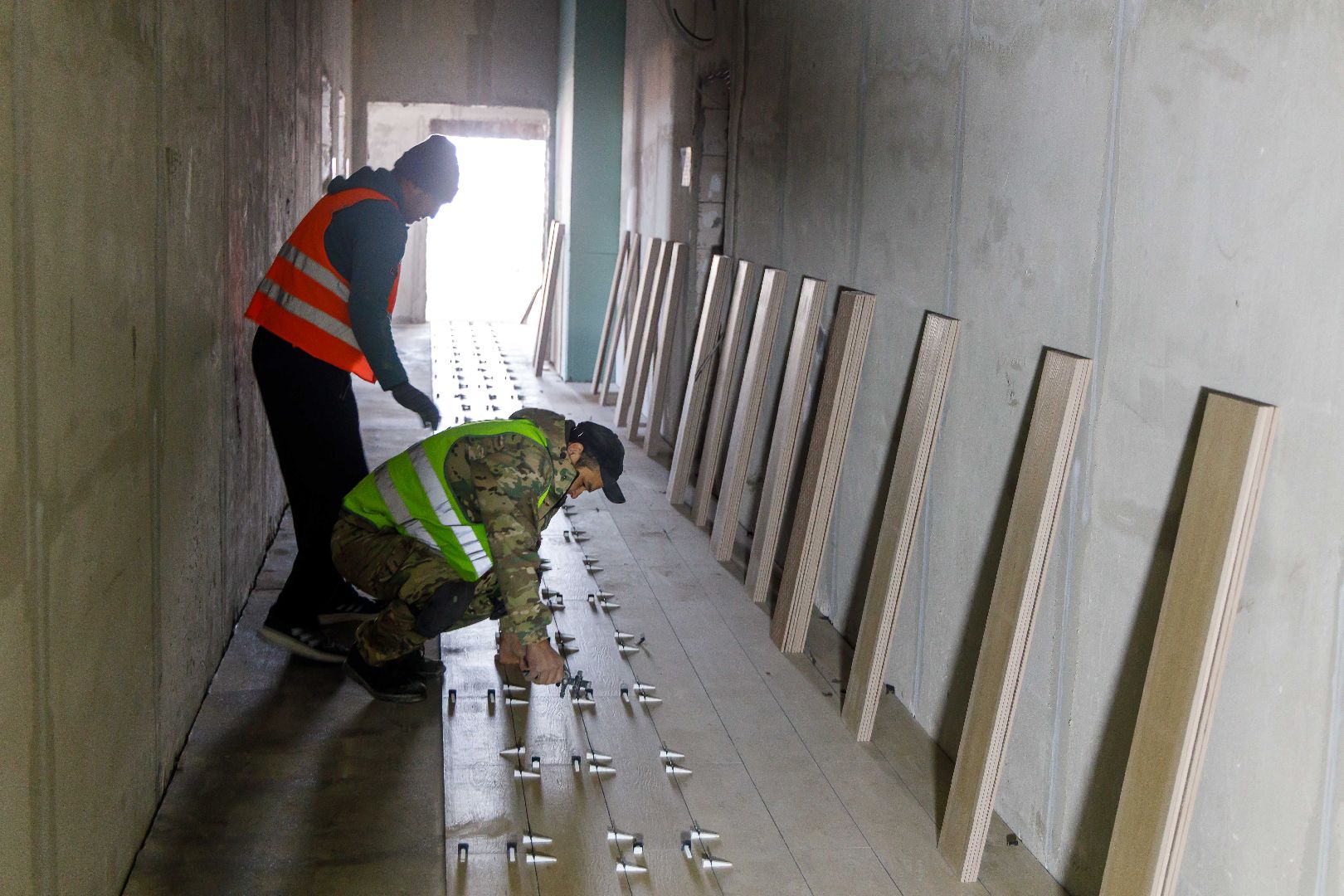 люберцы,  строительство поликлиники, строители,