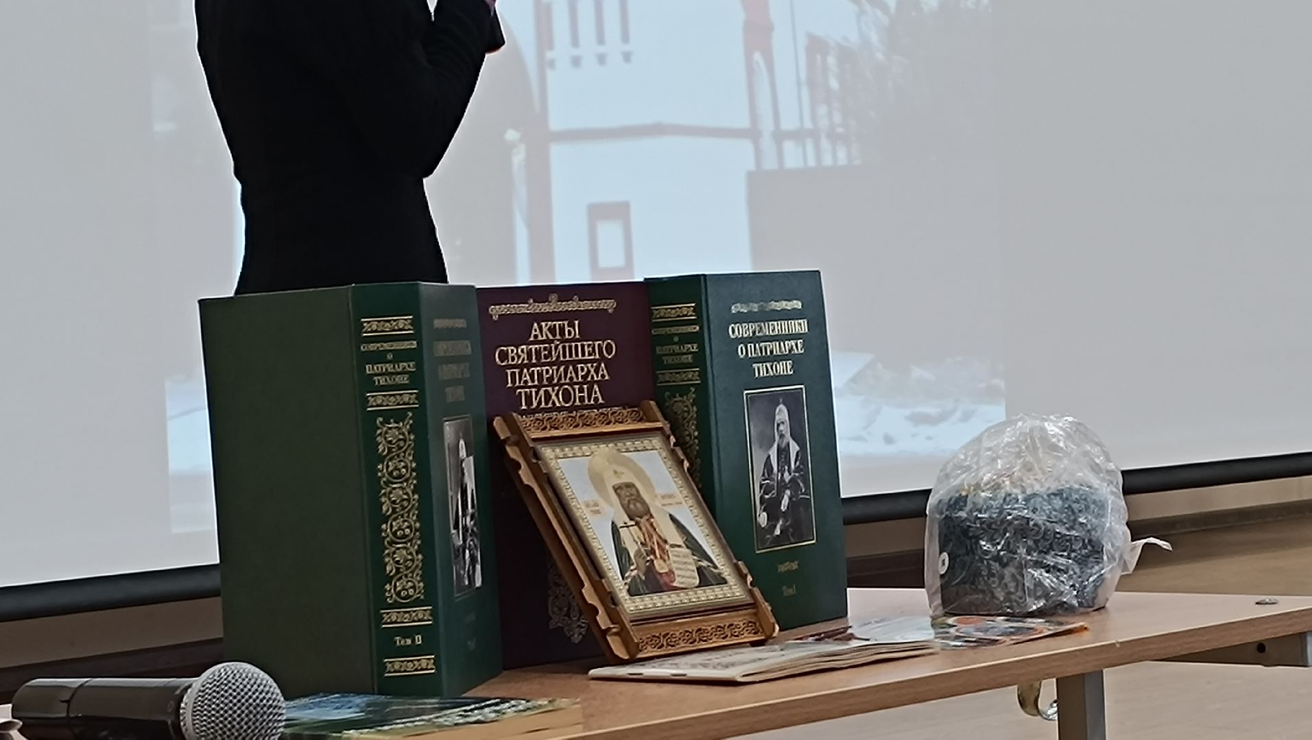 лобня, школа, храм,