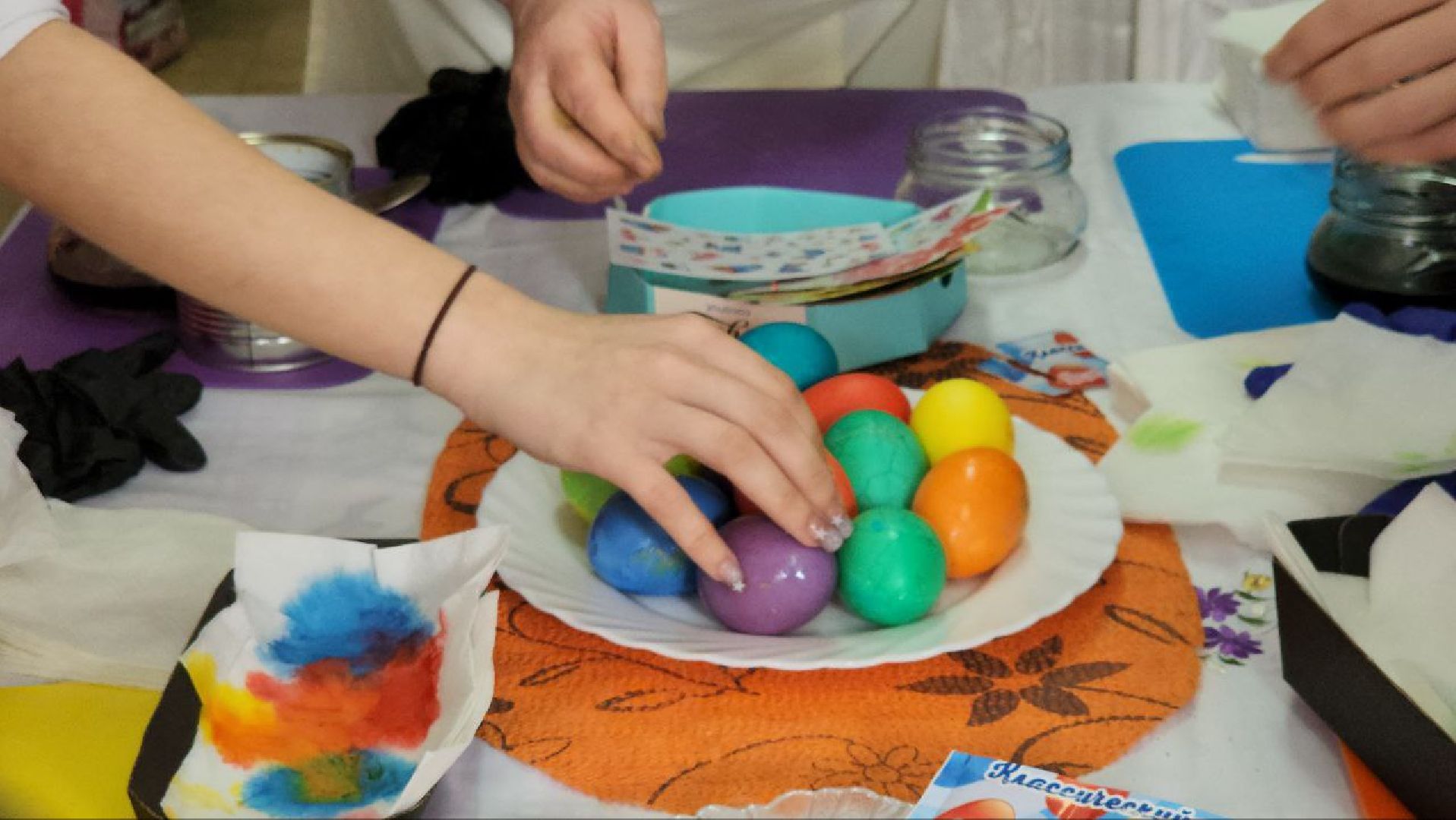 луховицы, белоомут, школа-интернат, пасхальные яйца,