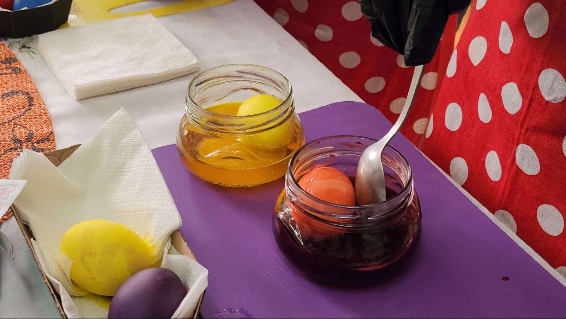 луховицы, белоомут, школа-интернат, пасхальные яйца,