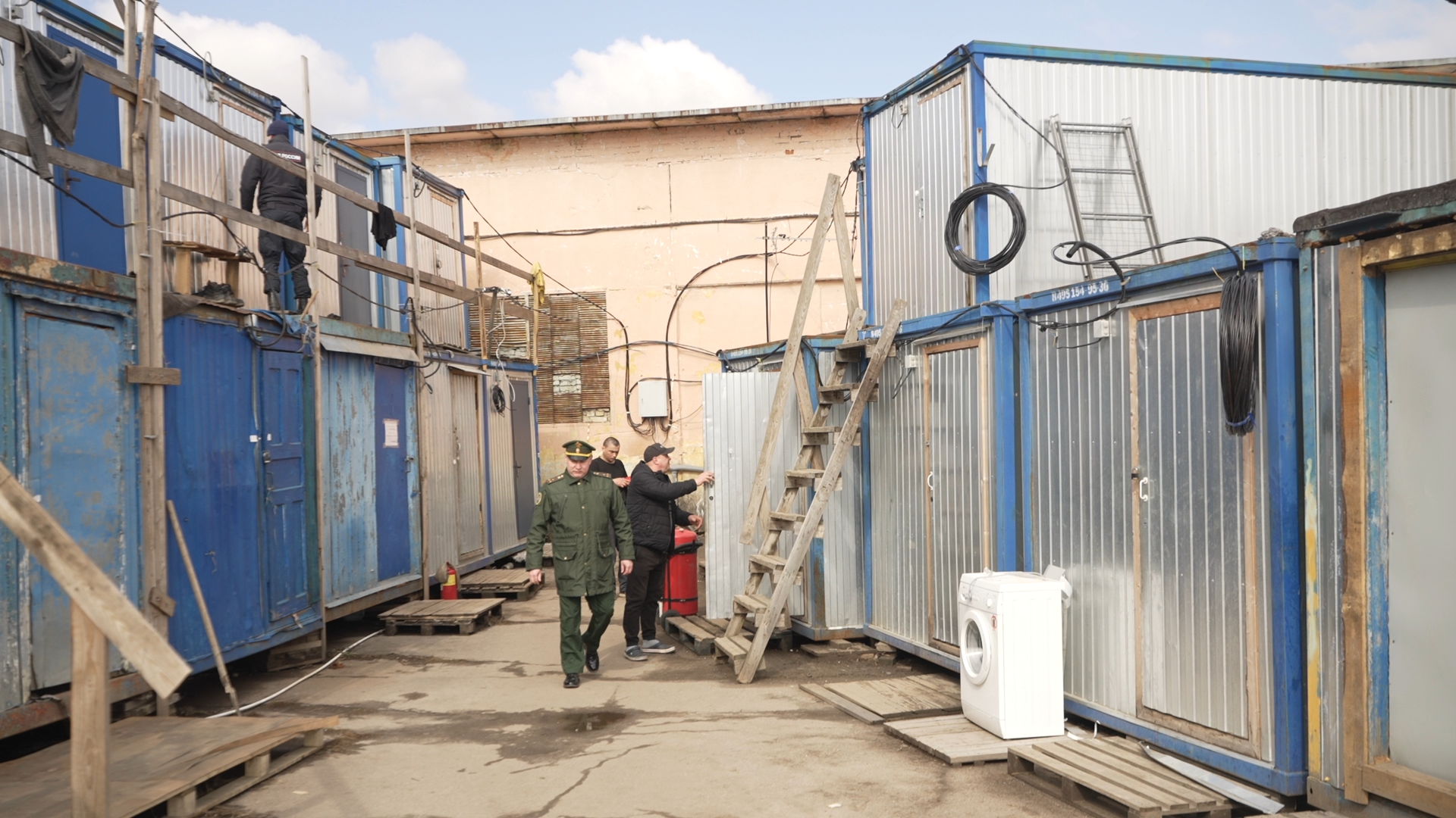 мигранты, постановка на воинский учт, рейд по мигрантам, следственный комитет по рвсн, власиха рвсн,