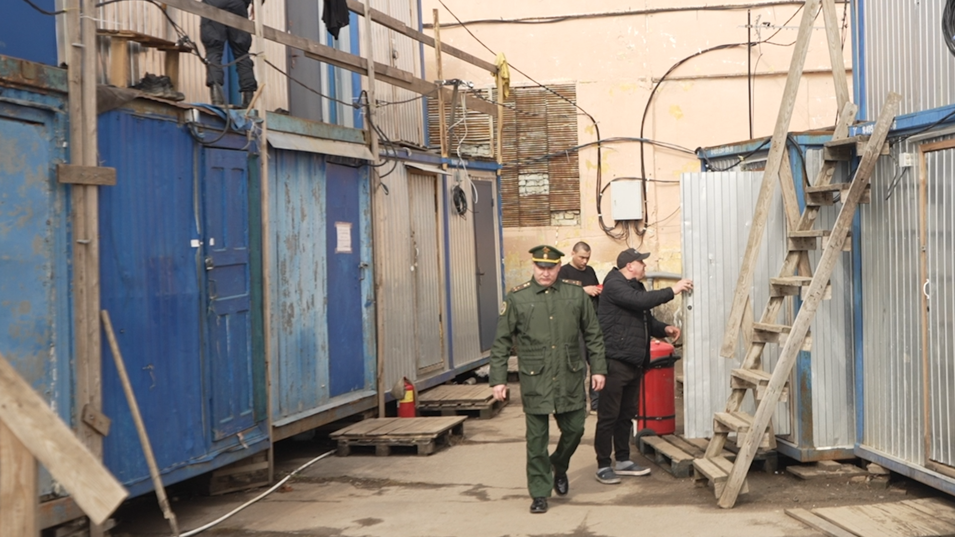 мигранты, постановка на воинский учт, рейд по мигрантам, следственный комитет по рвсн, власиха рвсн,