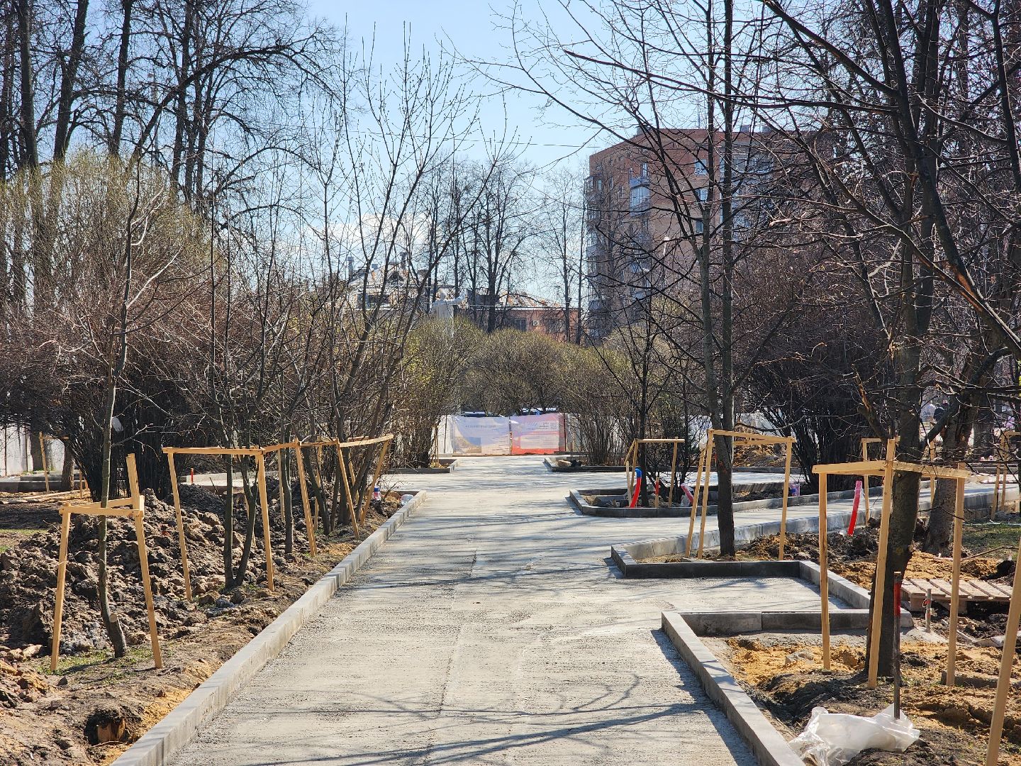 королёв, благоустройство, сквер у проходной ркк энергия, градообразующее предприятие,
