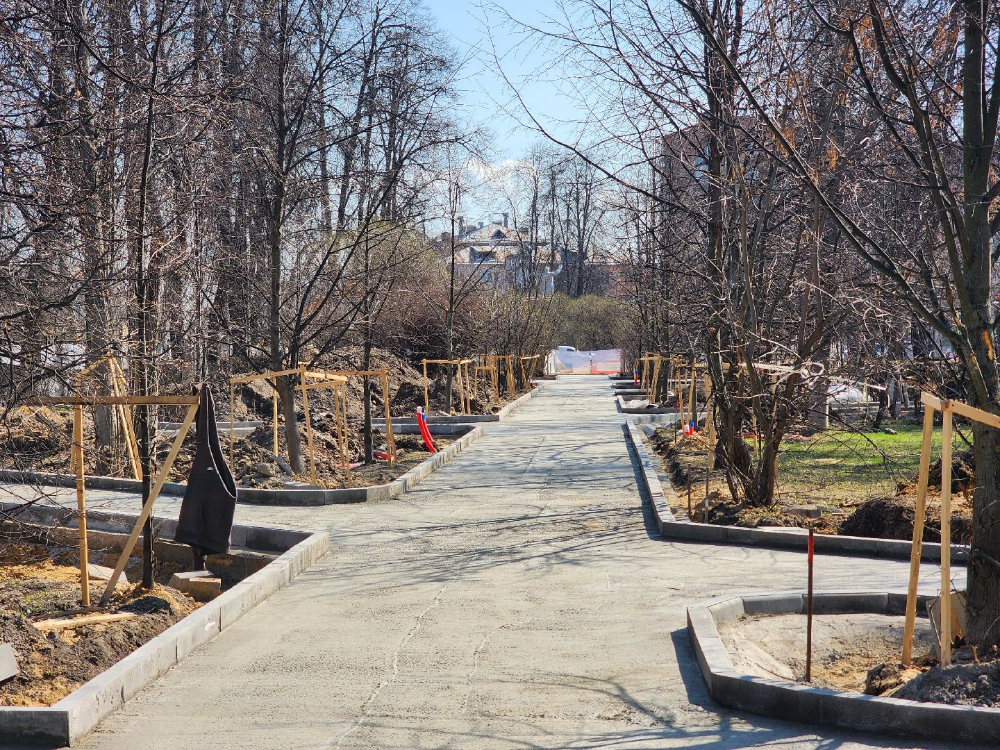 королёв, благоустройство, сквер у проходной ркк энергия, градообразующее предприятие,