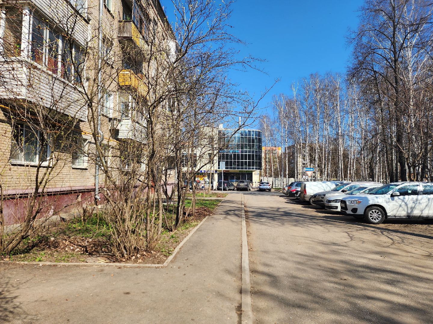 королёв, дорожные знаки во дворах, безопасность, благоустройство города,