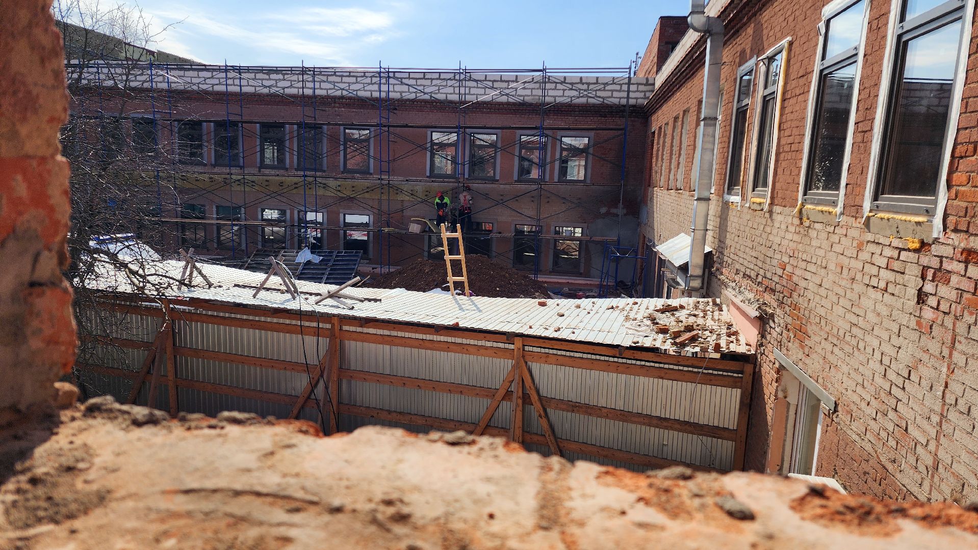 ремонт, капремонт, кпитальный ремонт, подмосковье, больница, домодедово, хирургический корпус, фасад, утеплитель,