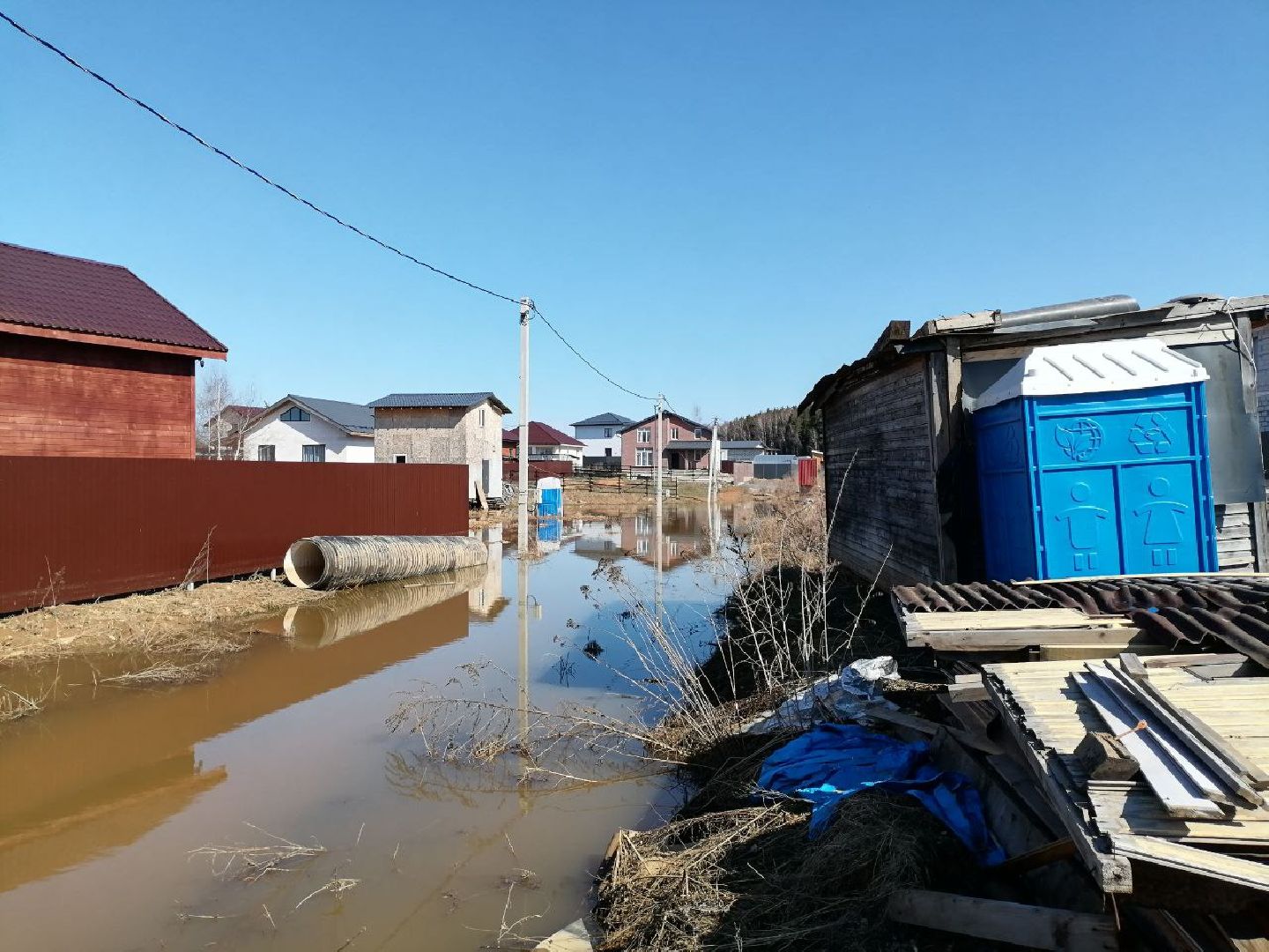 Чехов, деревня Чепелево, улица Энтузиастов, наводнение, подтопление, разлив воды, пруды, дренажная система, МЧС, Мособлпожспас,