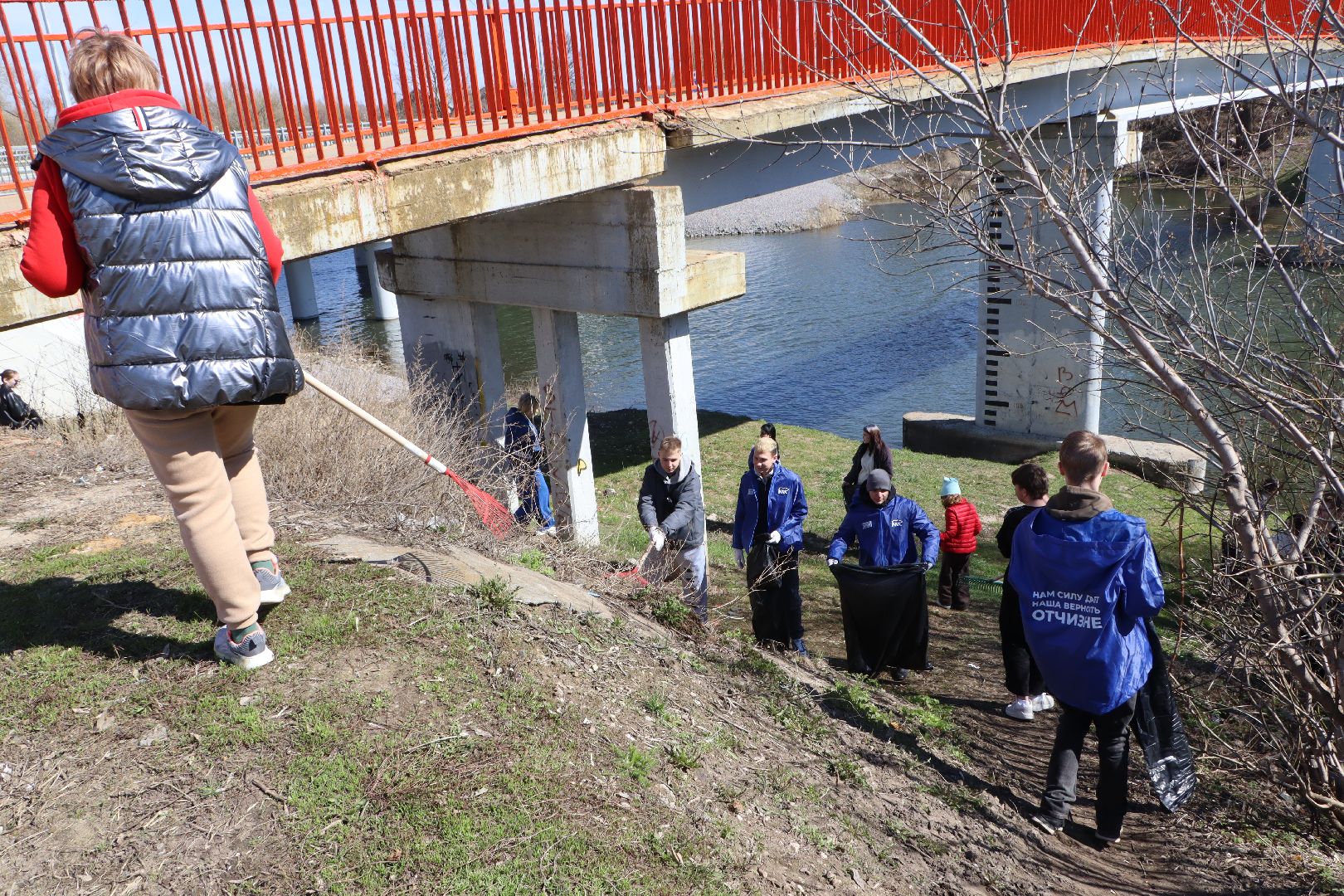 экология, серебряные пруды, молодая гвардия серебряные пруды, могок, осетр, субботник,