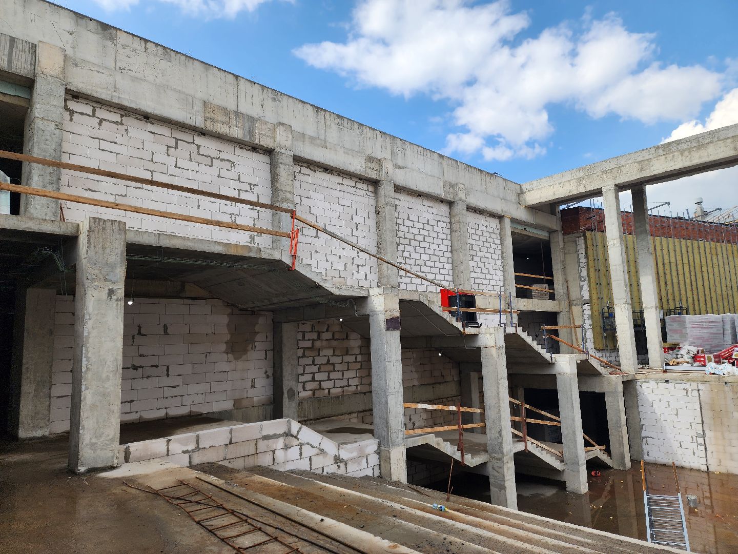 королёв, строительство , пристройка к школе 1, космическая столица России ,